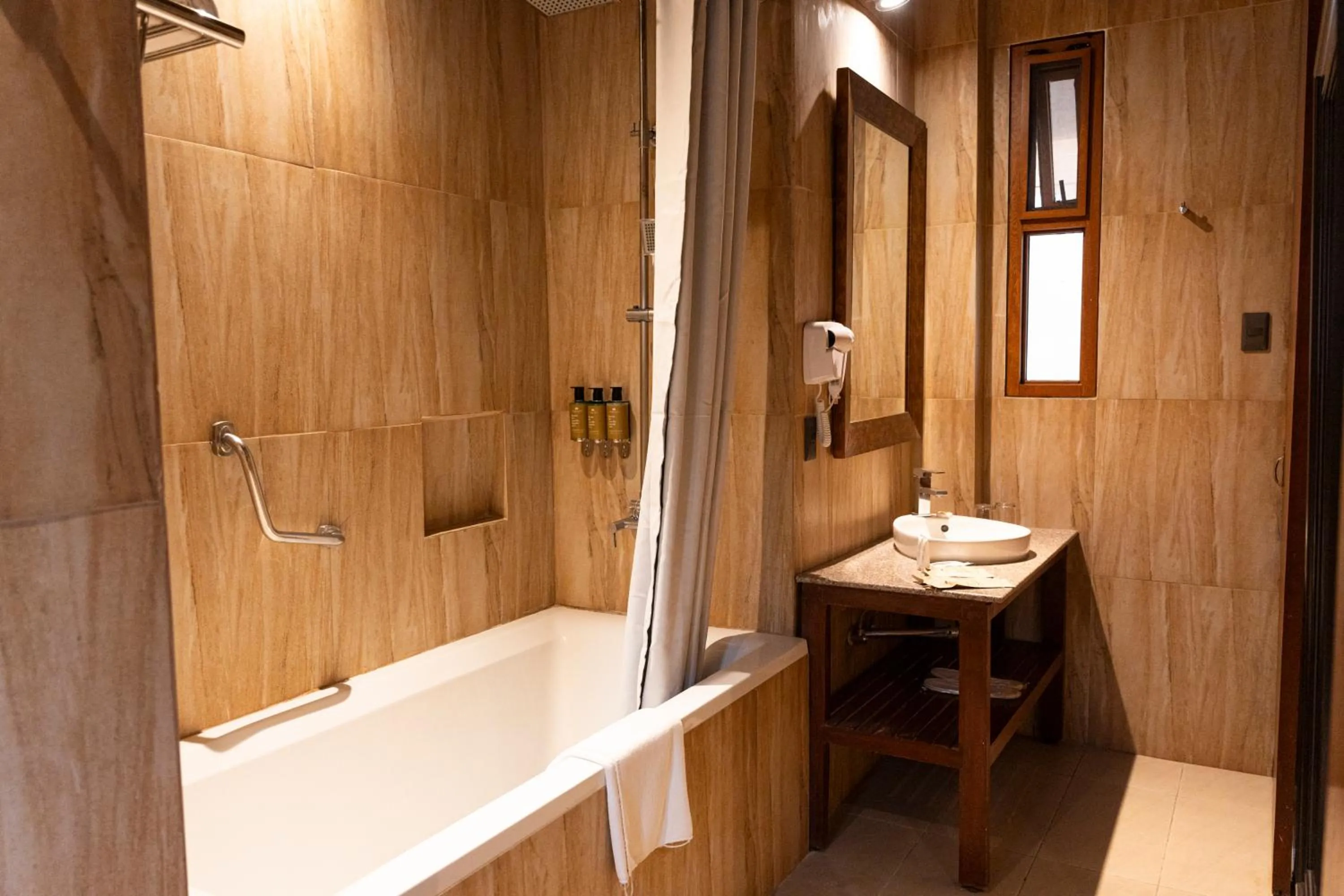 Bath in Club Serena Resort