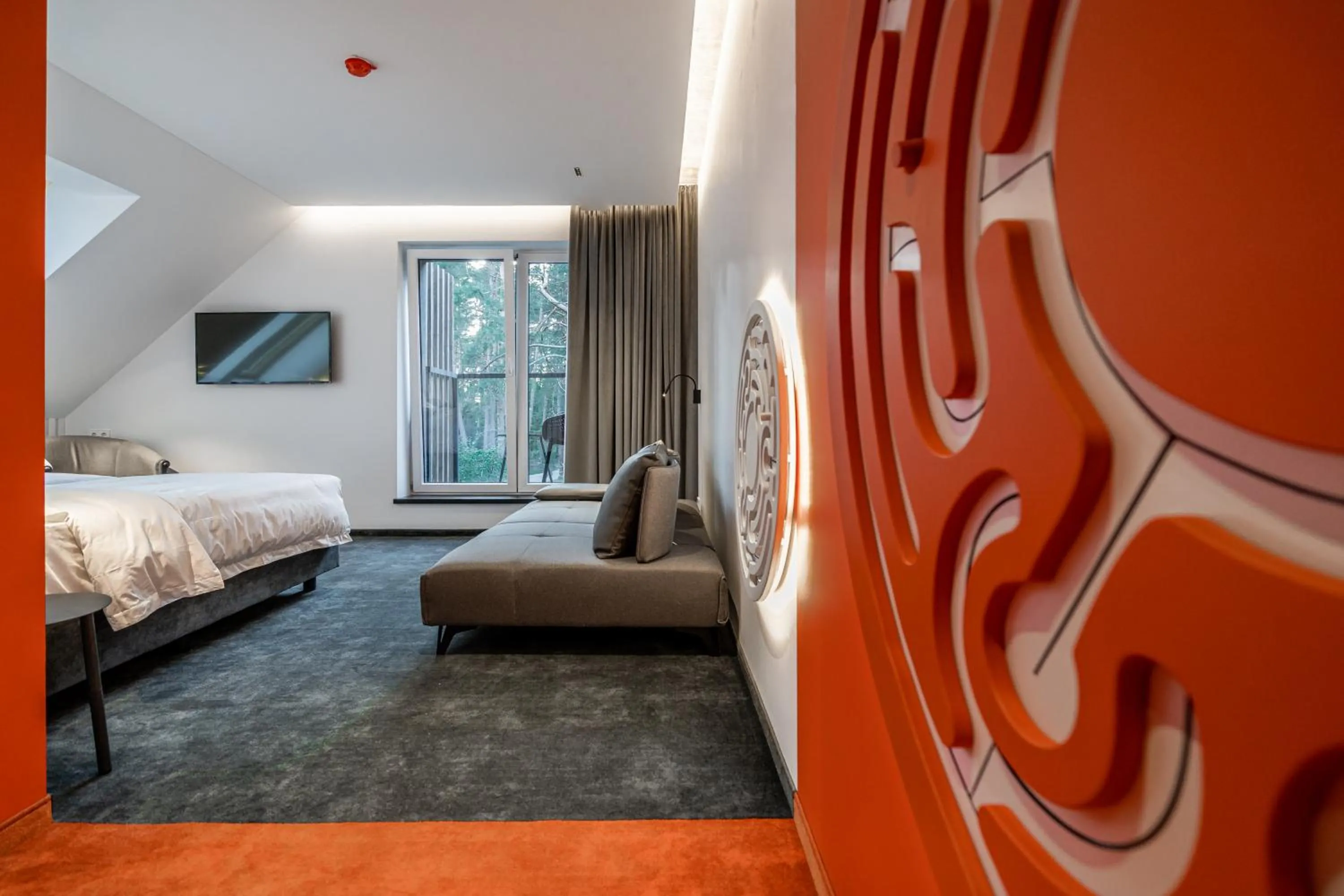 Twin Room with Balcony - single occupancy in ESE HOTEL