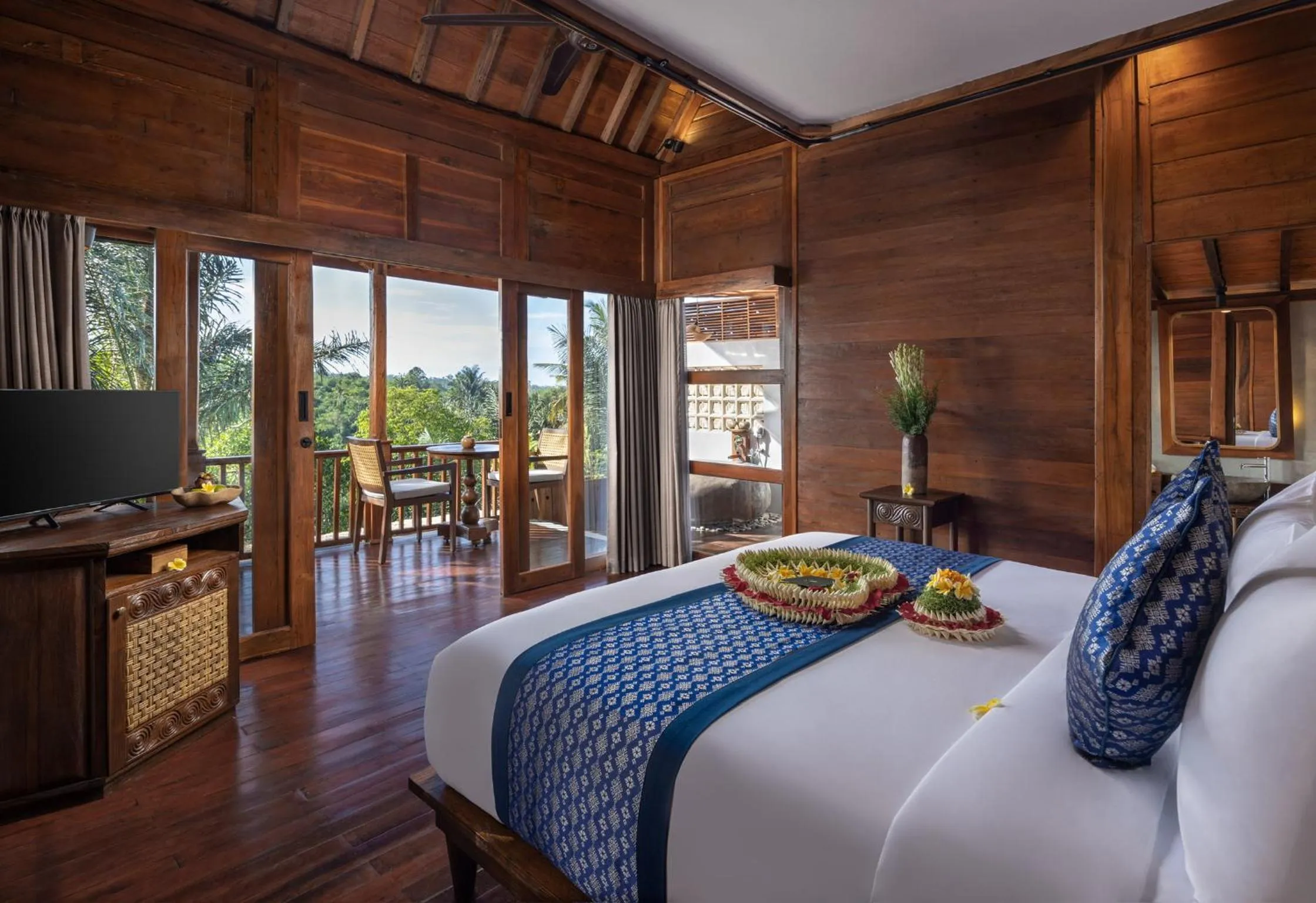 Bedroom, Bed in Sacred Valley by GenuineHost