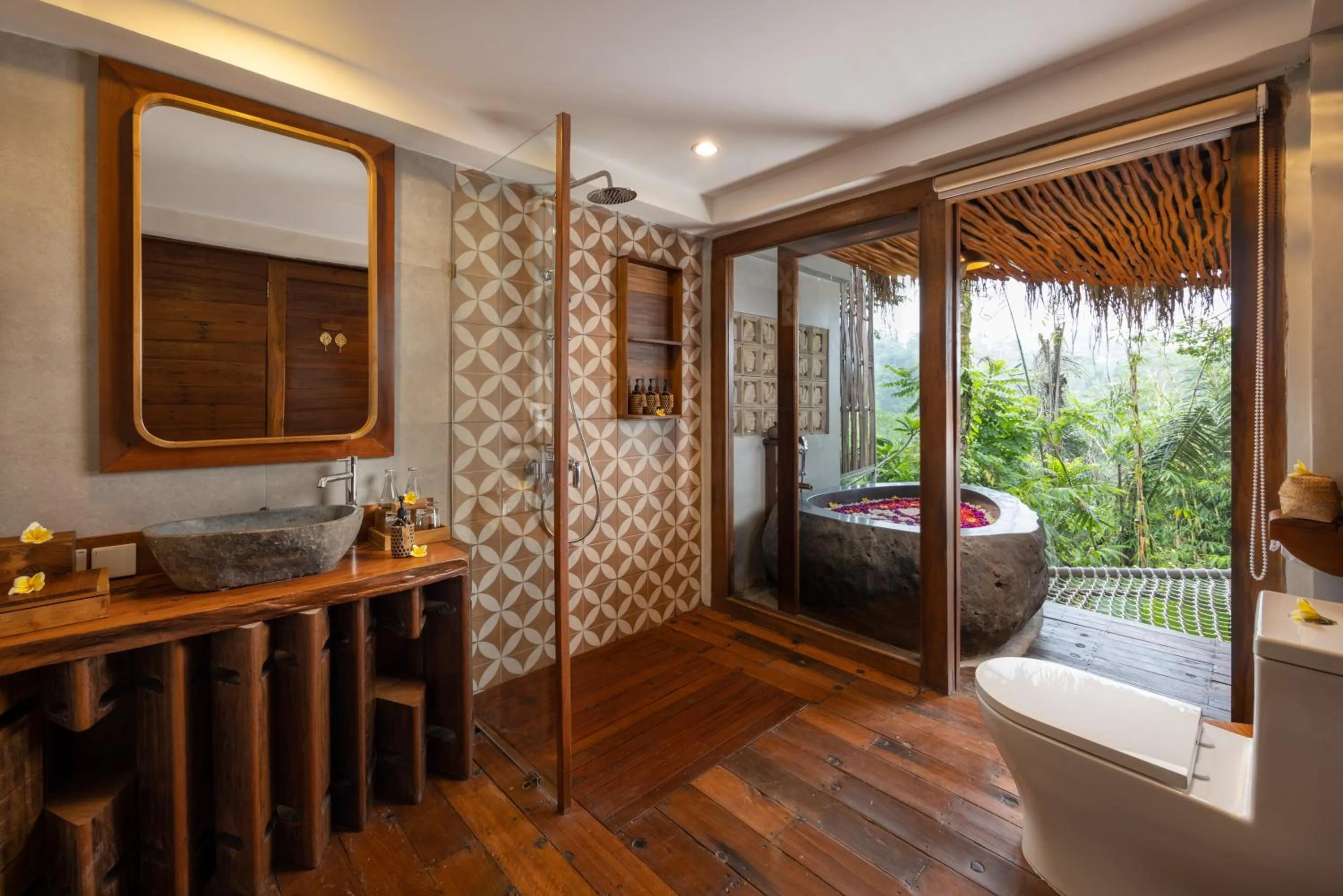 Bathroom in Sacred Valley by GenuineHost