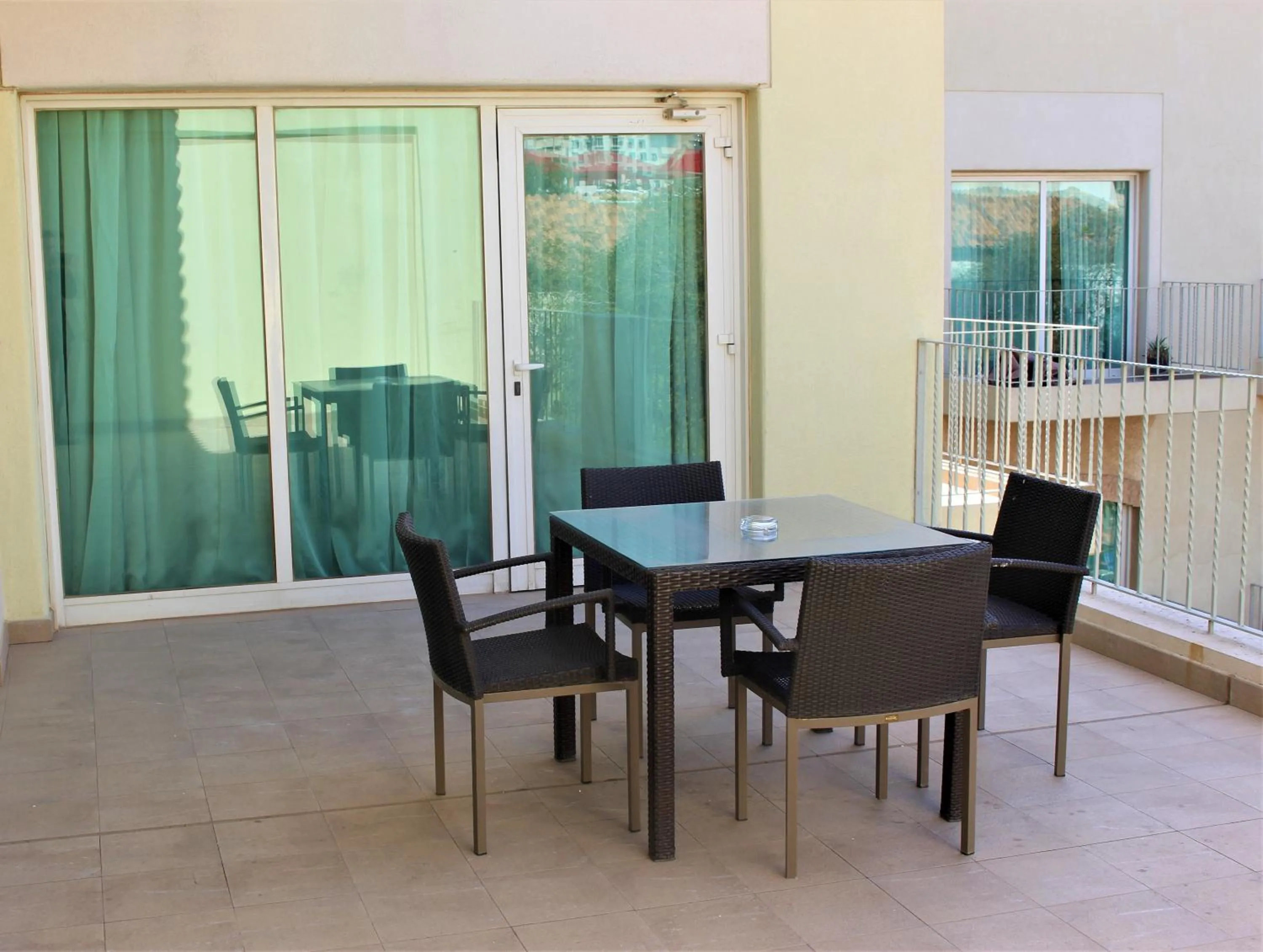 Balcony/Terrace in Mövenpick Hotel & Resort Al Bida'a