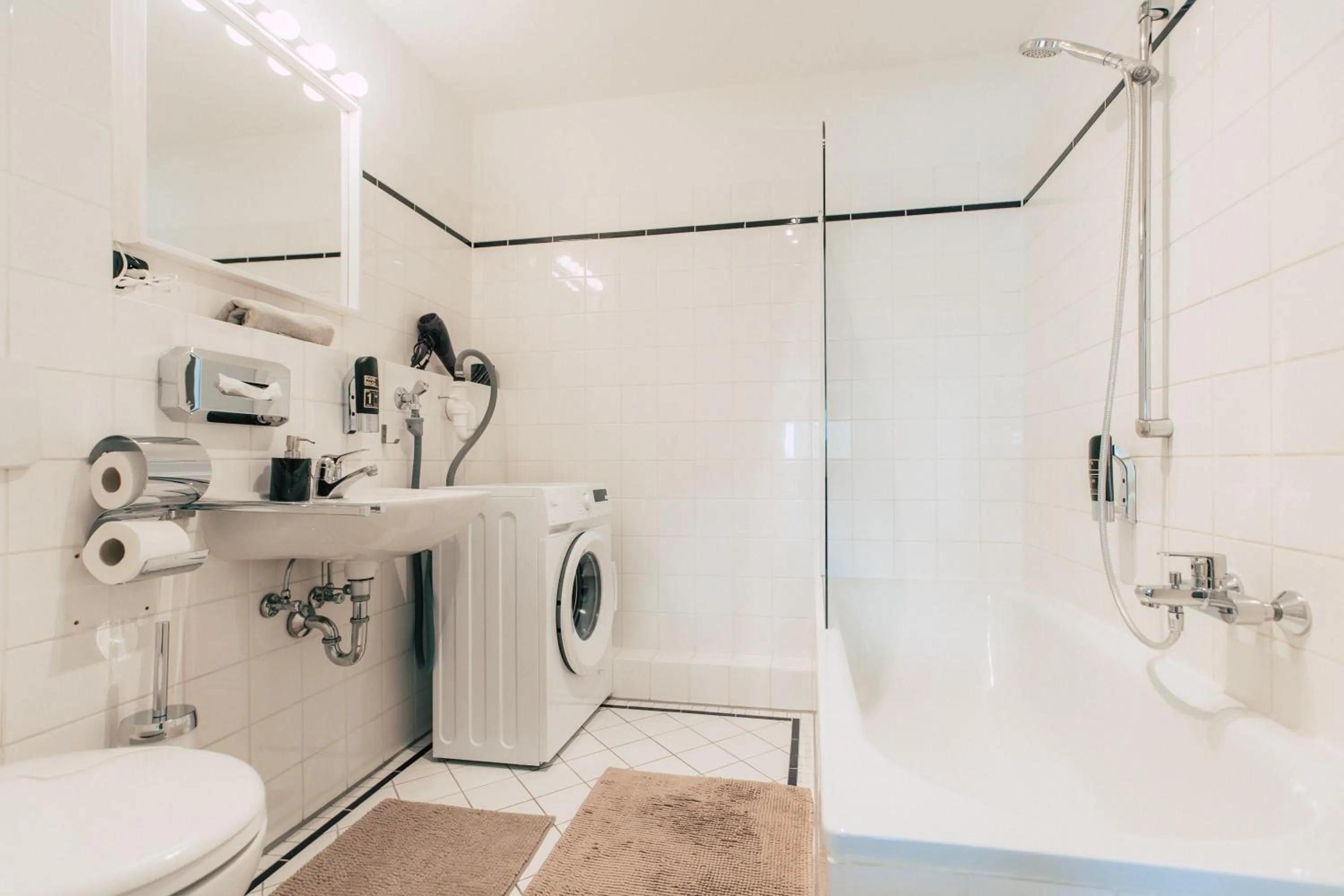 washing machine in Luga Homes - Nikolaikirche