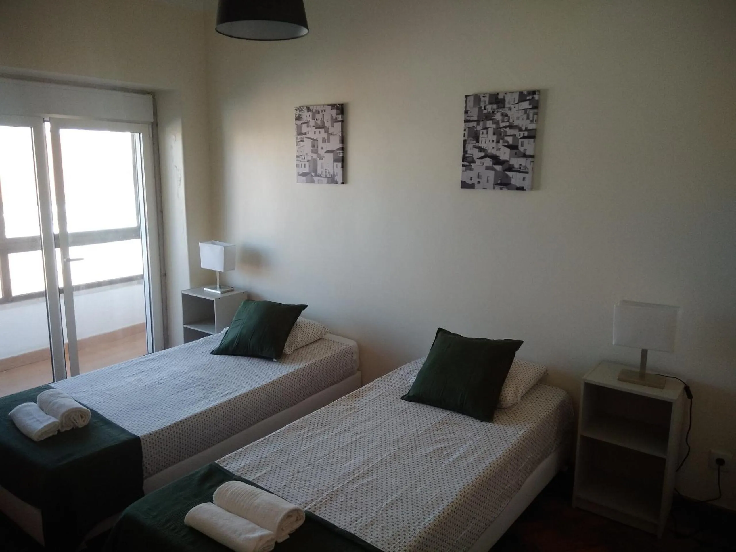 Bed in Oriente DNA Studios V