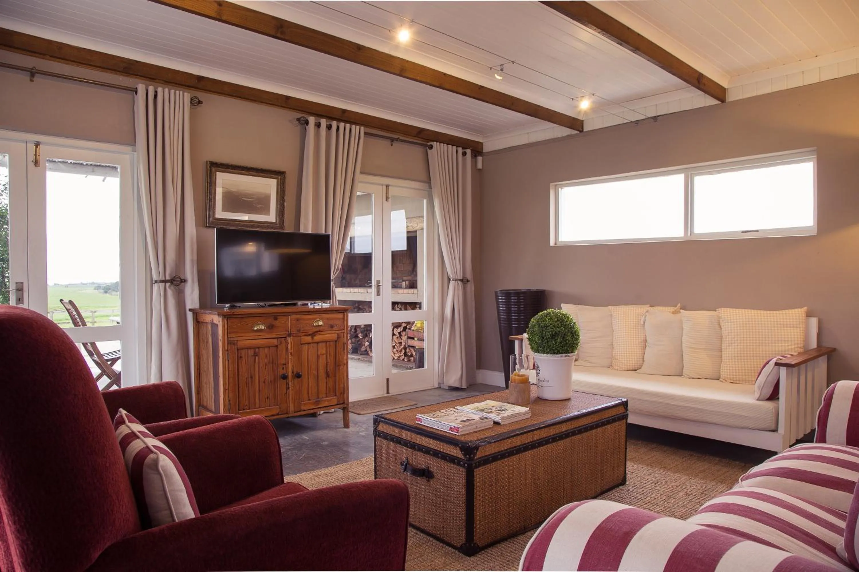 Lounge or bar in Libertas Guest Farm