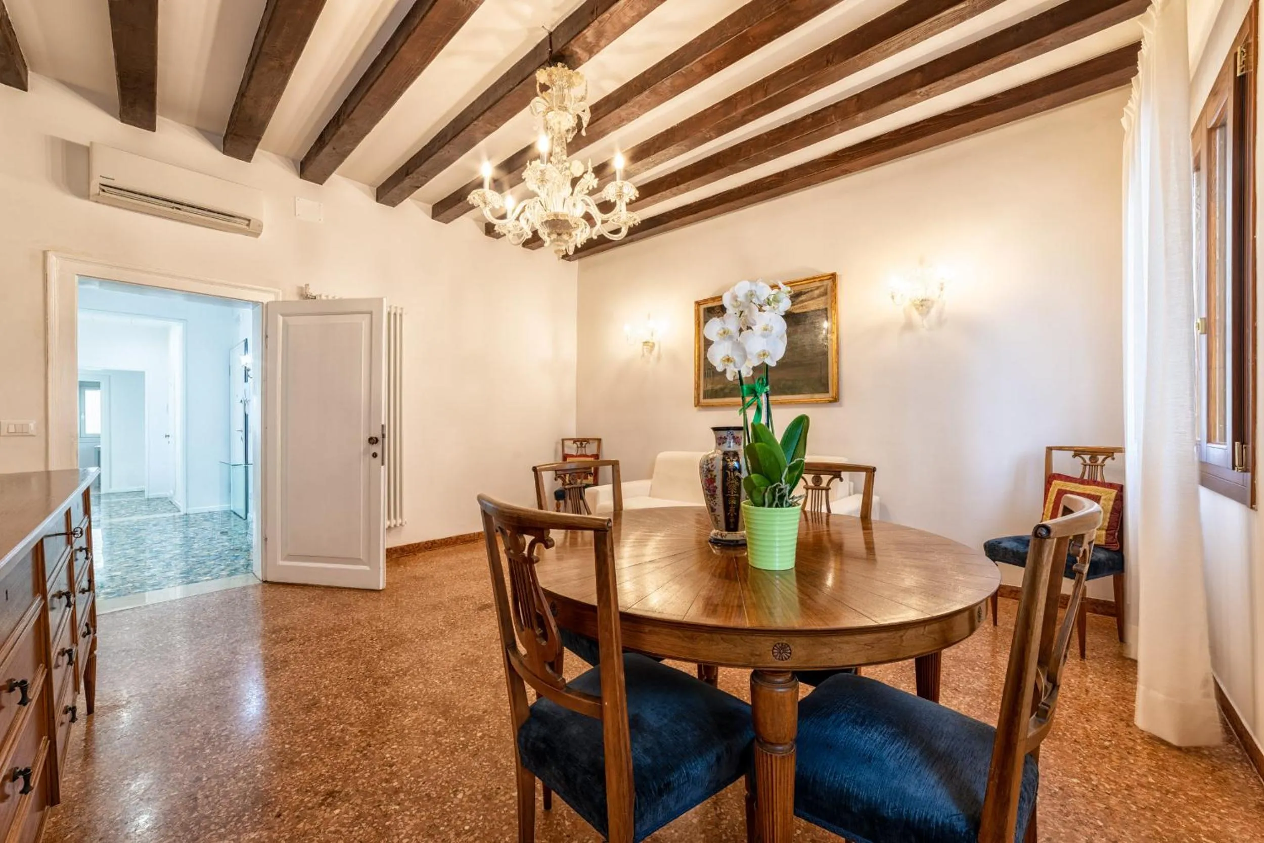 Living room in Casanova Fenice - Canal View