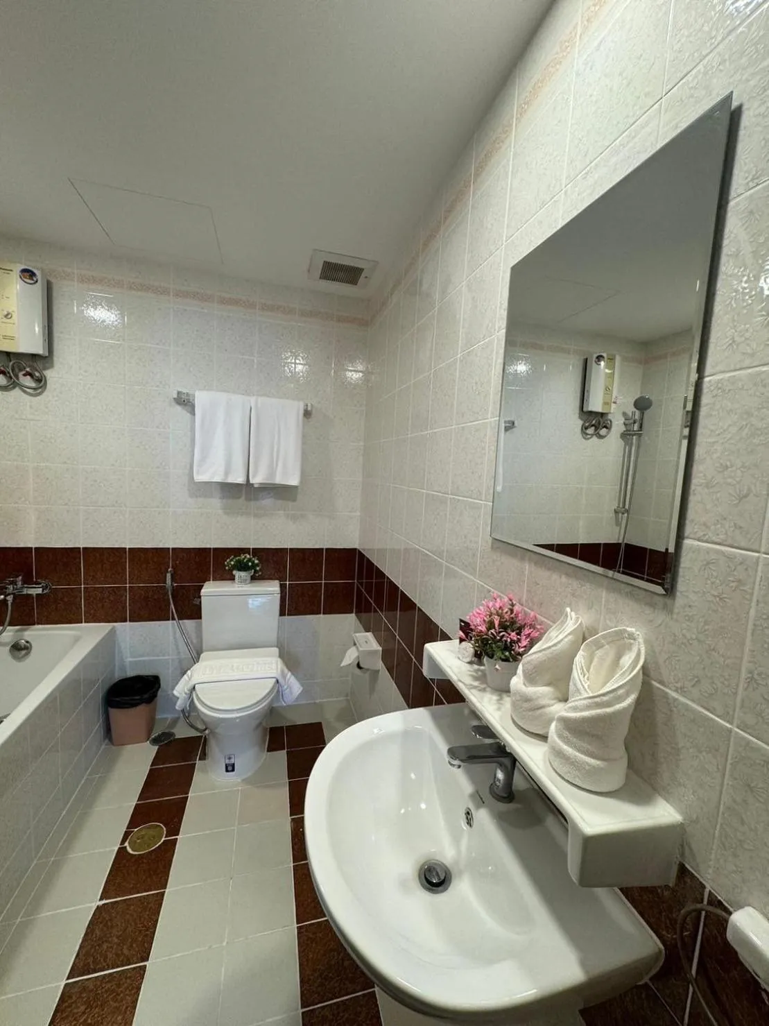 United Tower Thonglor by Aspira