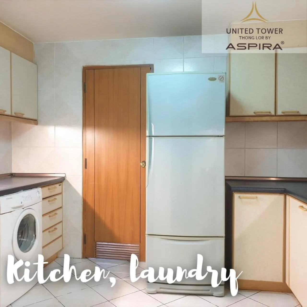 Kitchen or kitchenette in United Tower Thonglor by Aspira