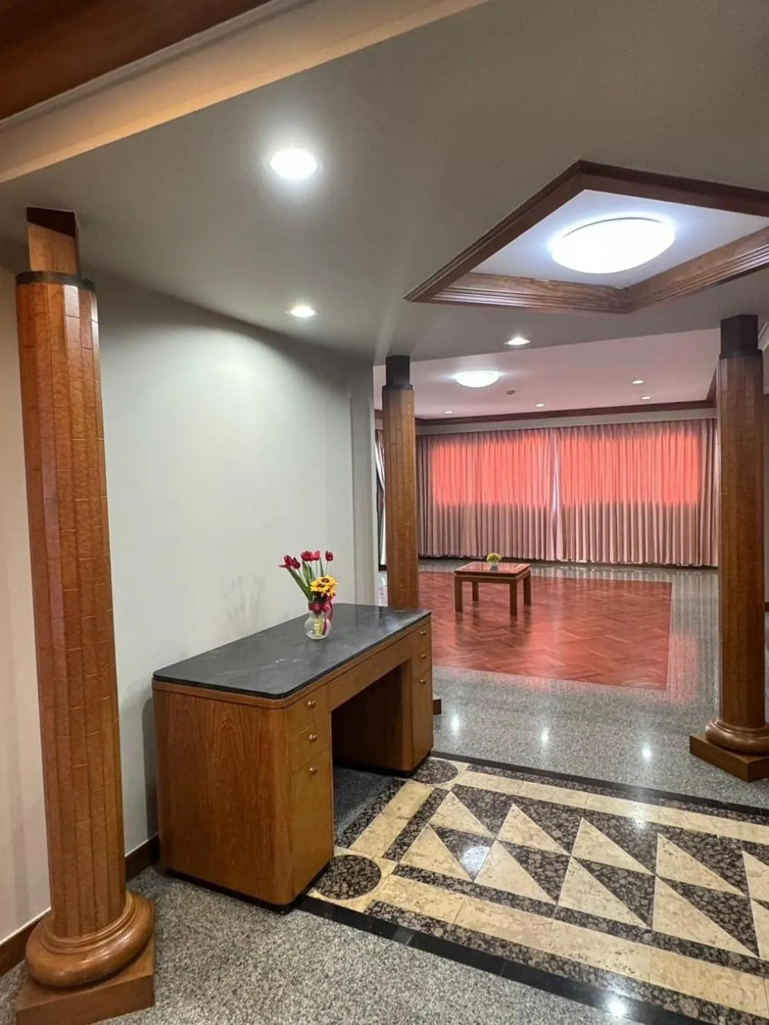 United Tower Thonglor by Aspira