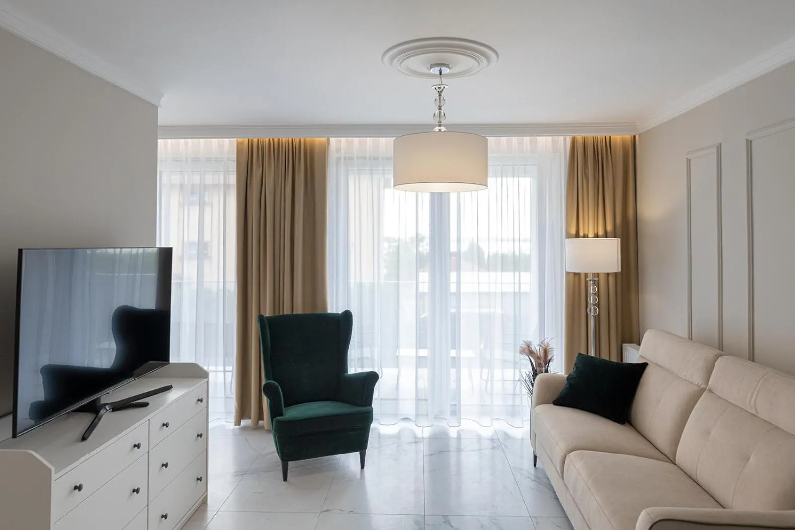 TV and multimedia in Apartamenty Prestige Mielno-Uniescie