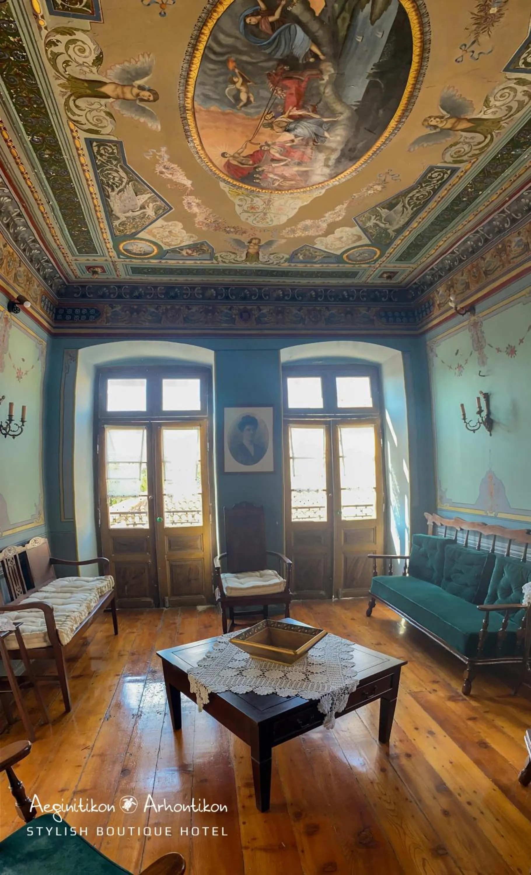 Living room in Aeginitikon Arhontikon Stylish Boutique Hotel