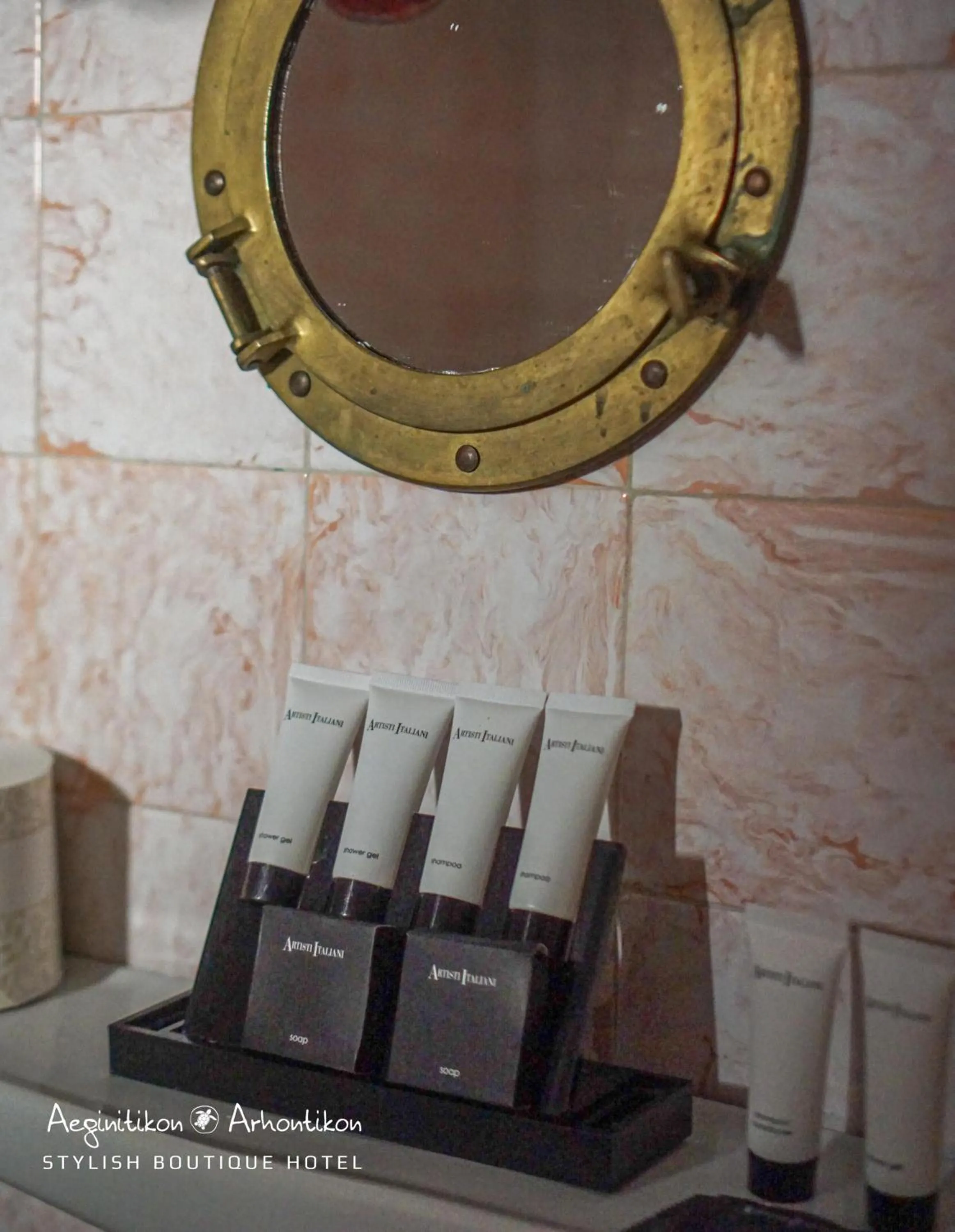 Bathroom in Aeginitikon Arhontikon Stylish Boutique Hotel