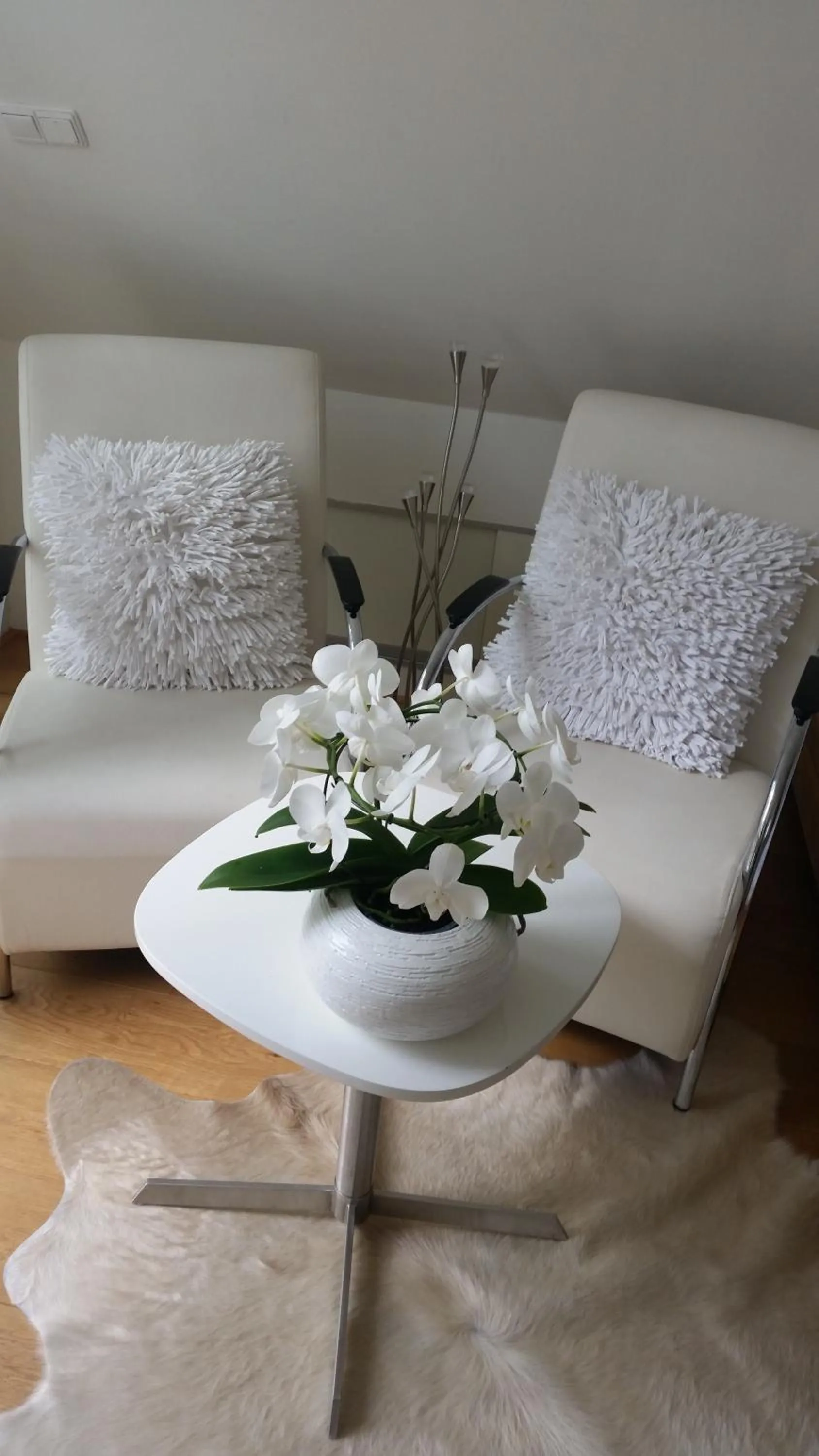 Decorative detail in Prince On The Roof