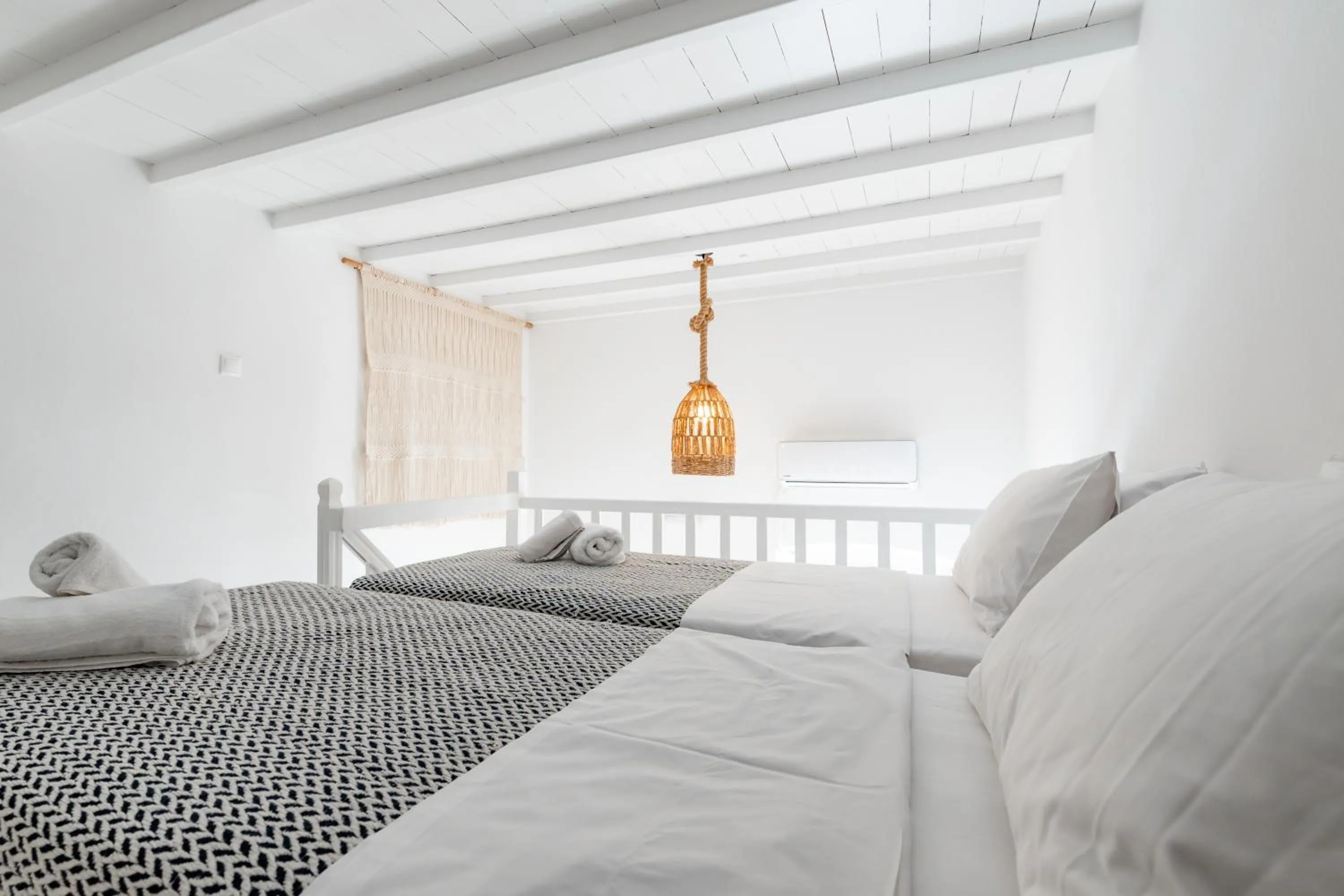 White Pearl Mykonos