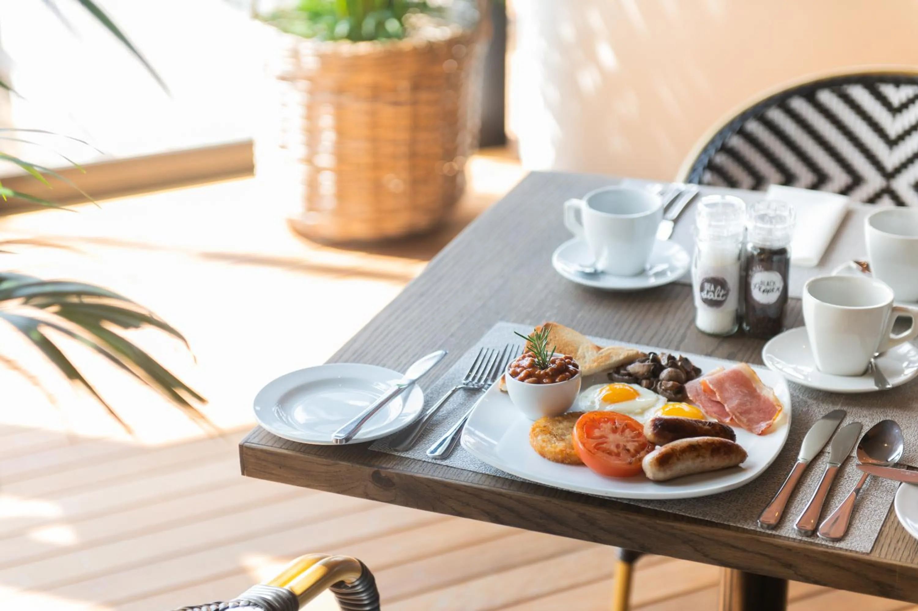 Breakfast in The Capital Zimbali