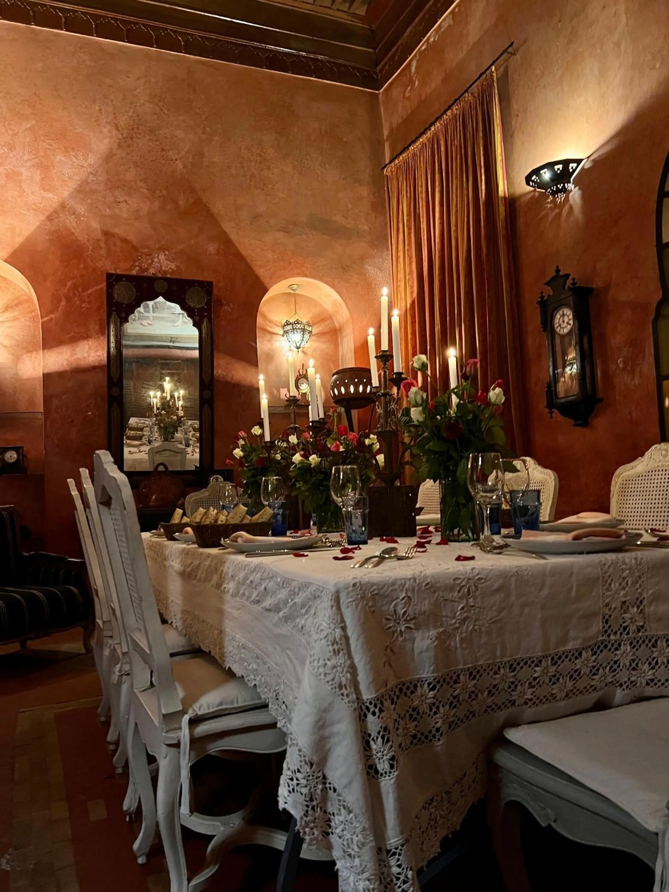 Restaurant/places to eat in DAR CHIBANIA