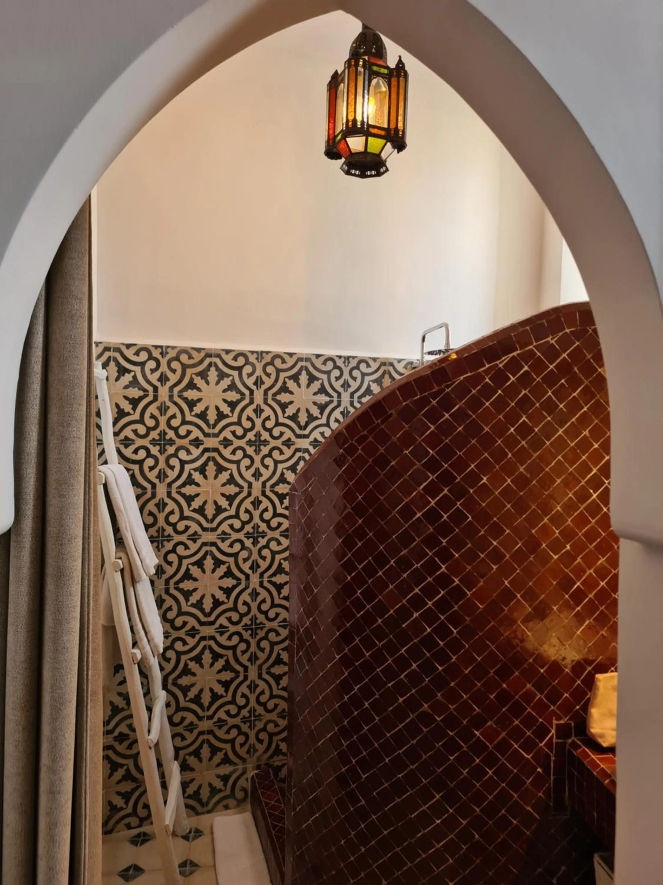 Shower in DAR CHIBANIA