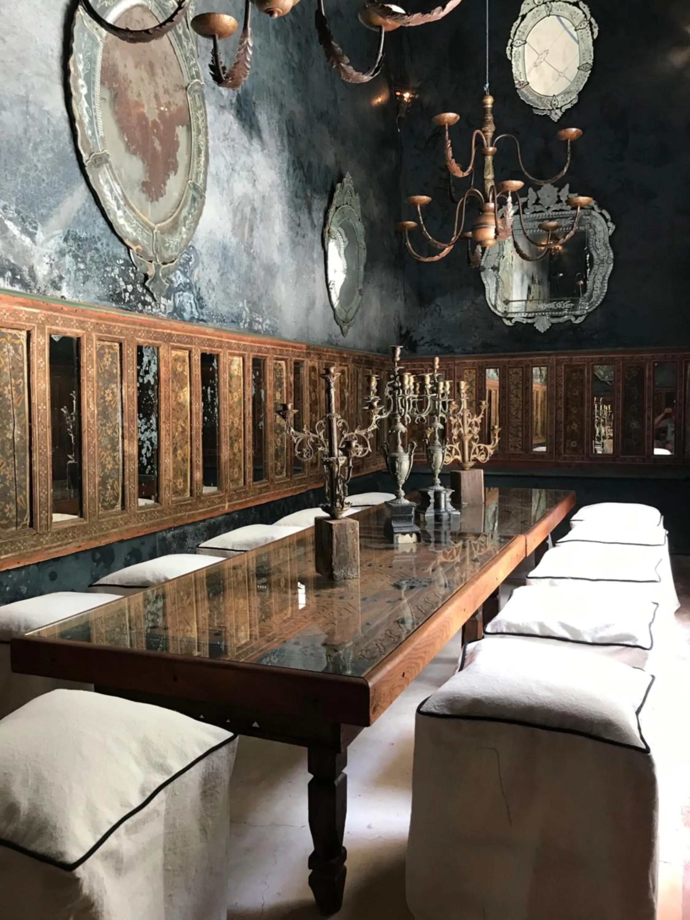 Restaurant/places to eat in DAR CHIBANIA