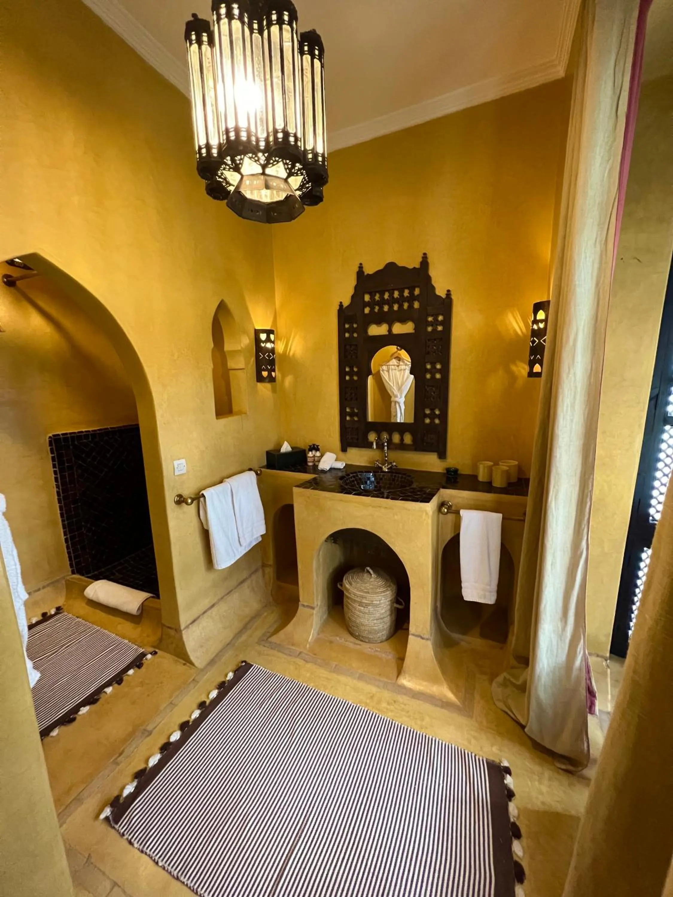 Bathroom, Bed in DAR CHIBANIA