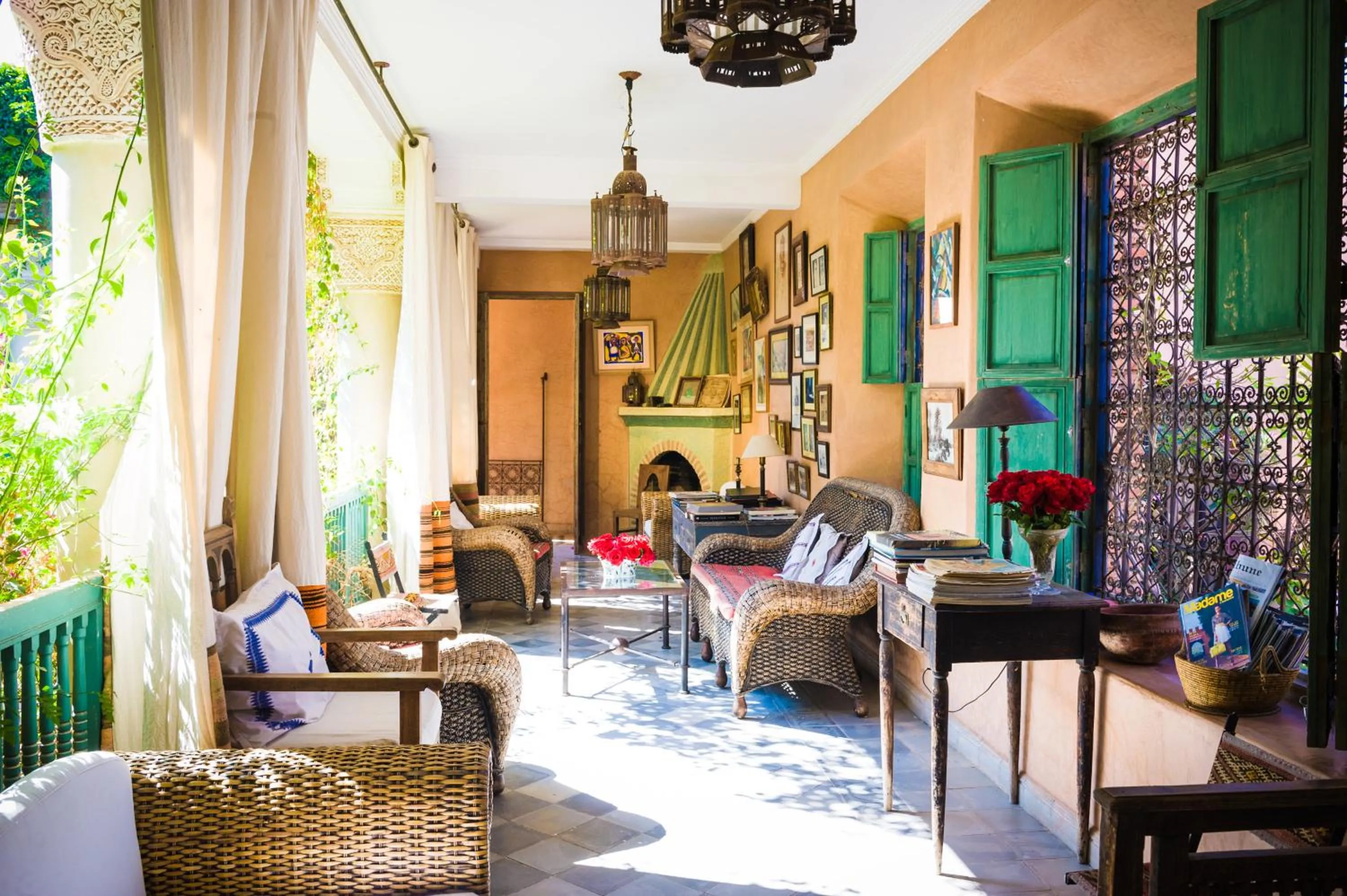 Library in DAR CHIBANIA