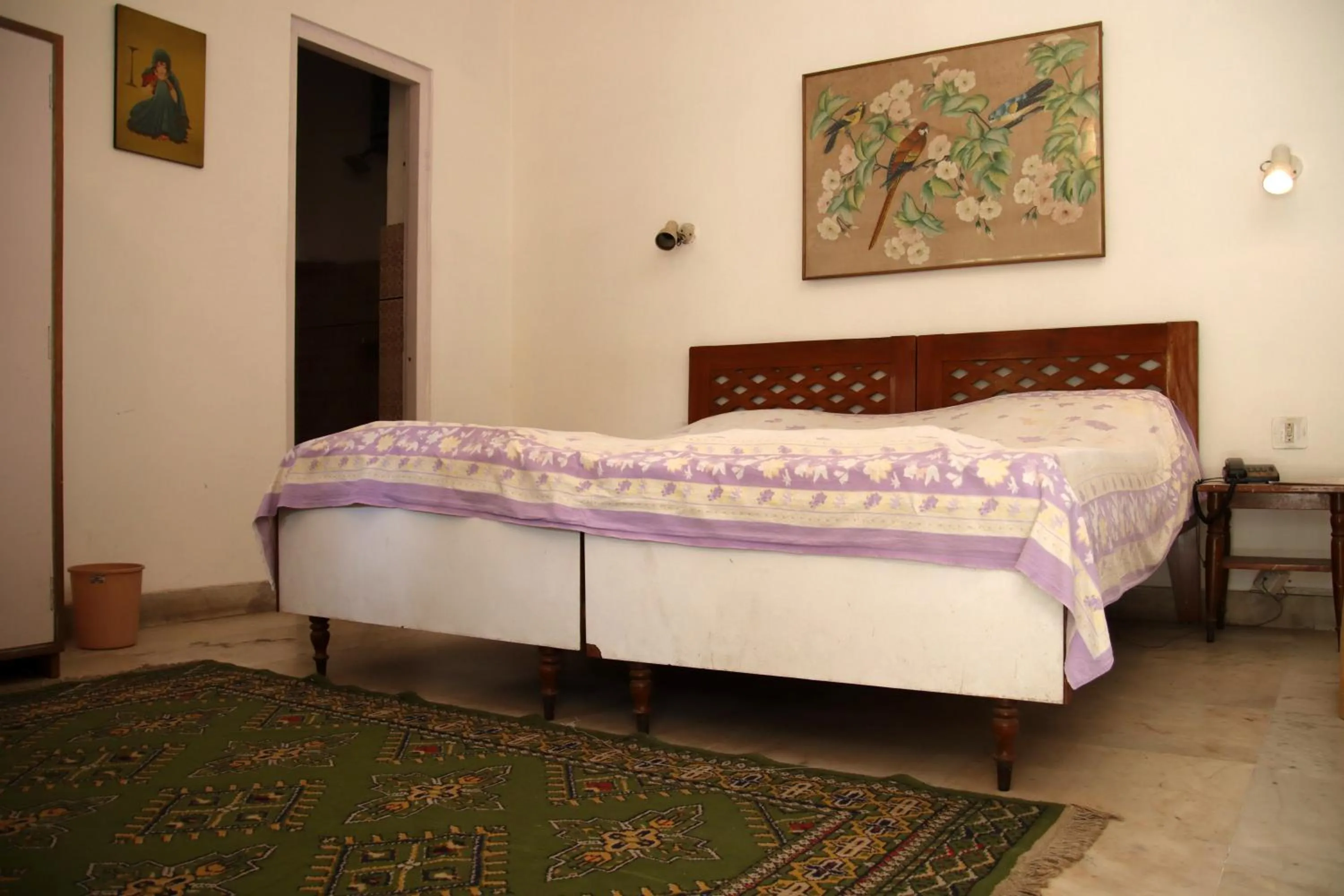 Bed in Shahar Palace