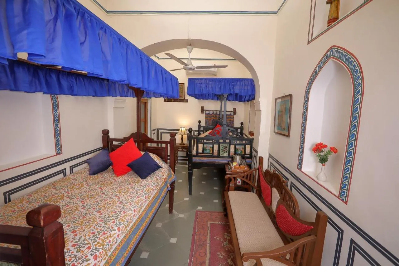 Photo of the whole room, Bed in Hotel Mandawa Haveli