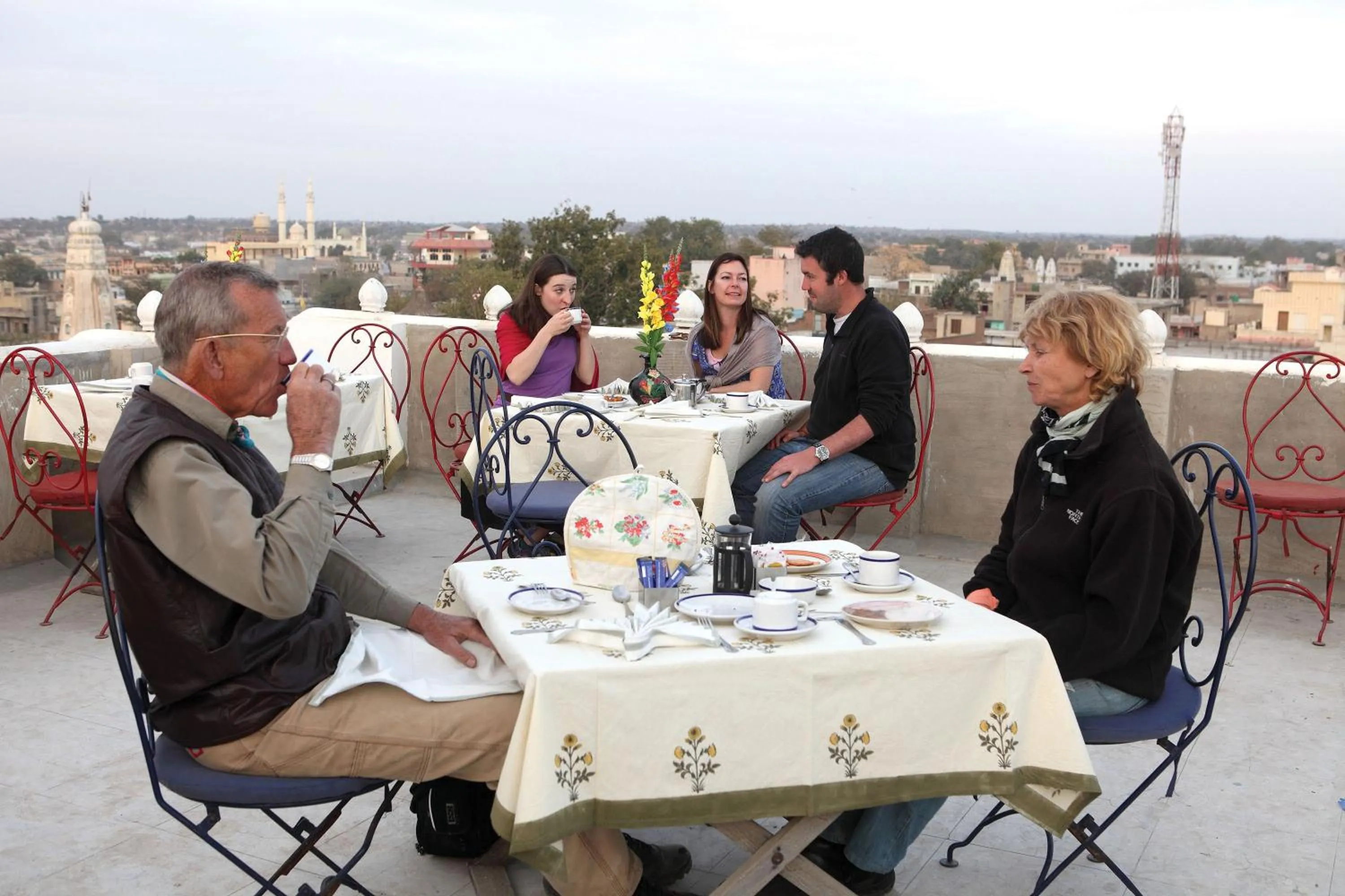 Restaurant/places to eat in Hotel Mandawa Haveli