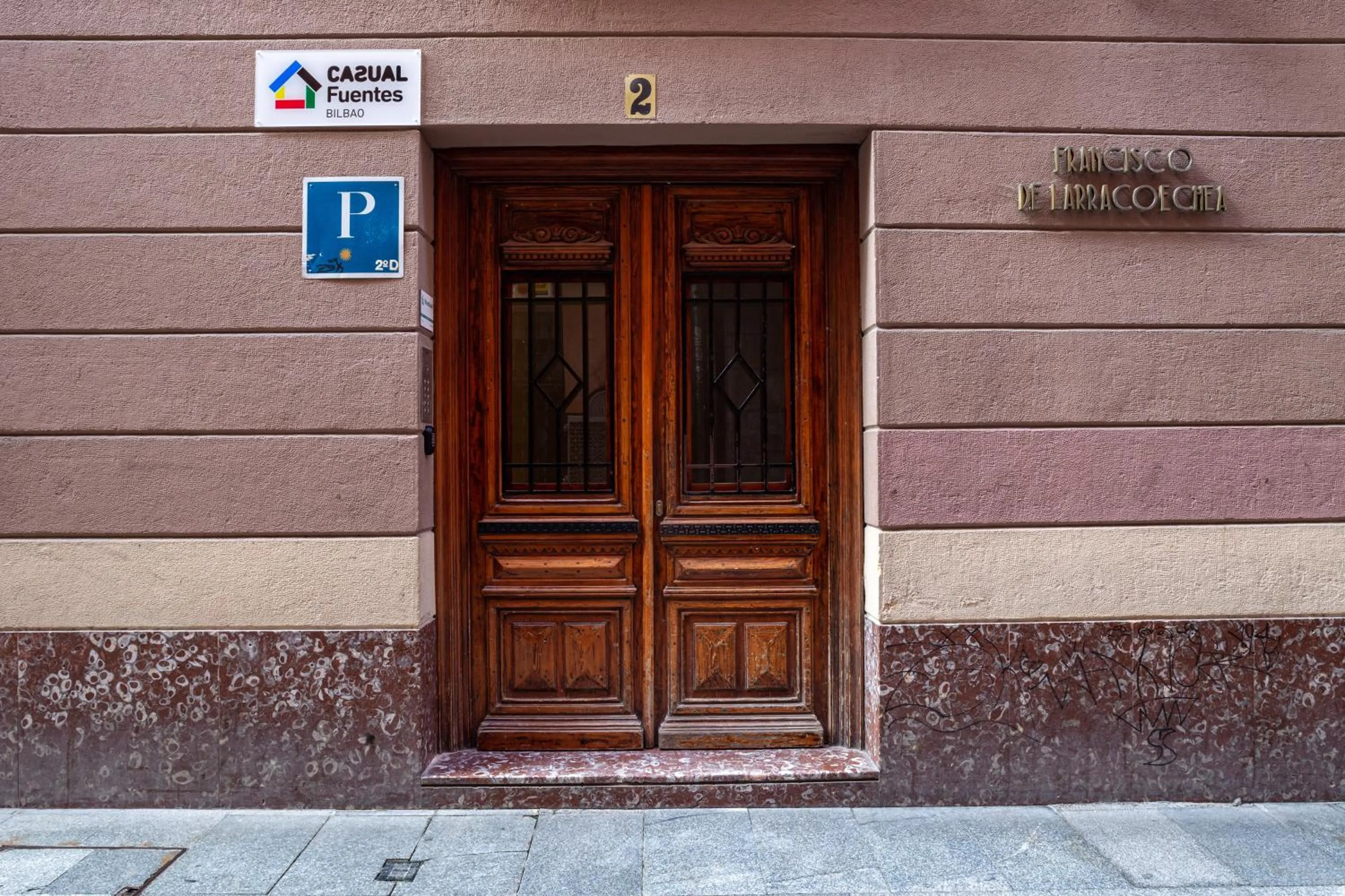 Facade/entrance in Casual Fuentes