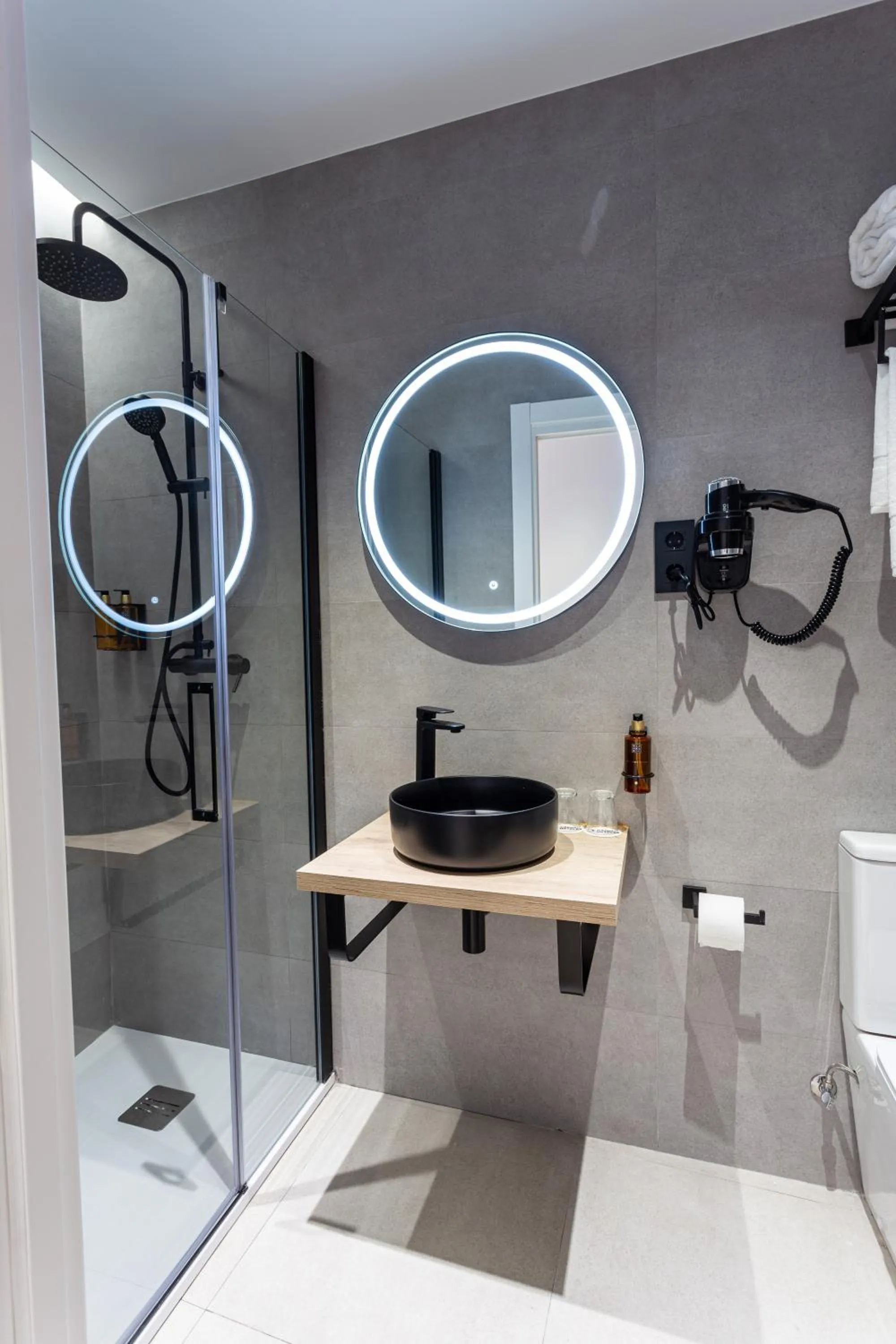 Bathroom in Casual Fuentes