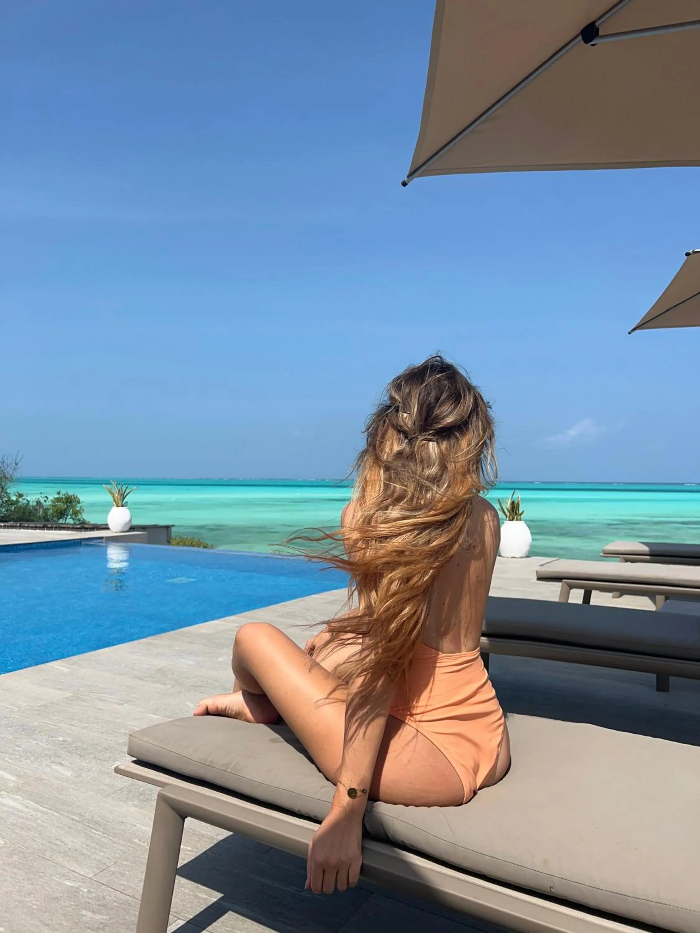 Swimming pool in Villa Bluu