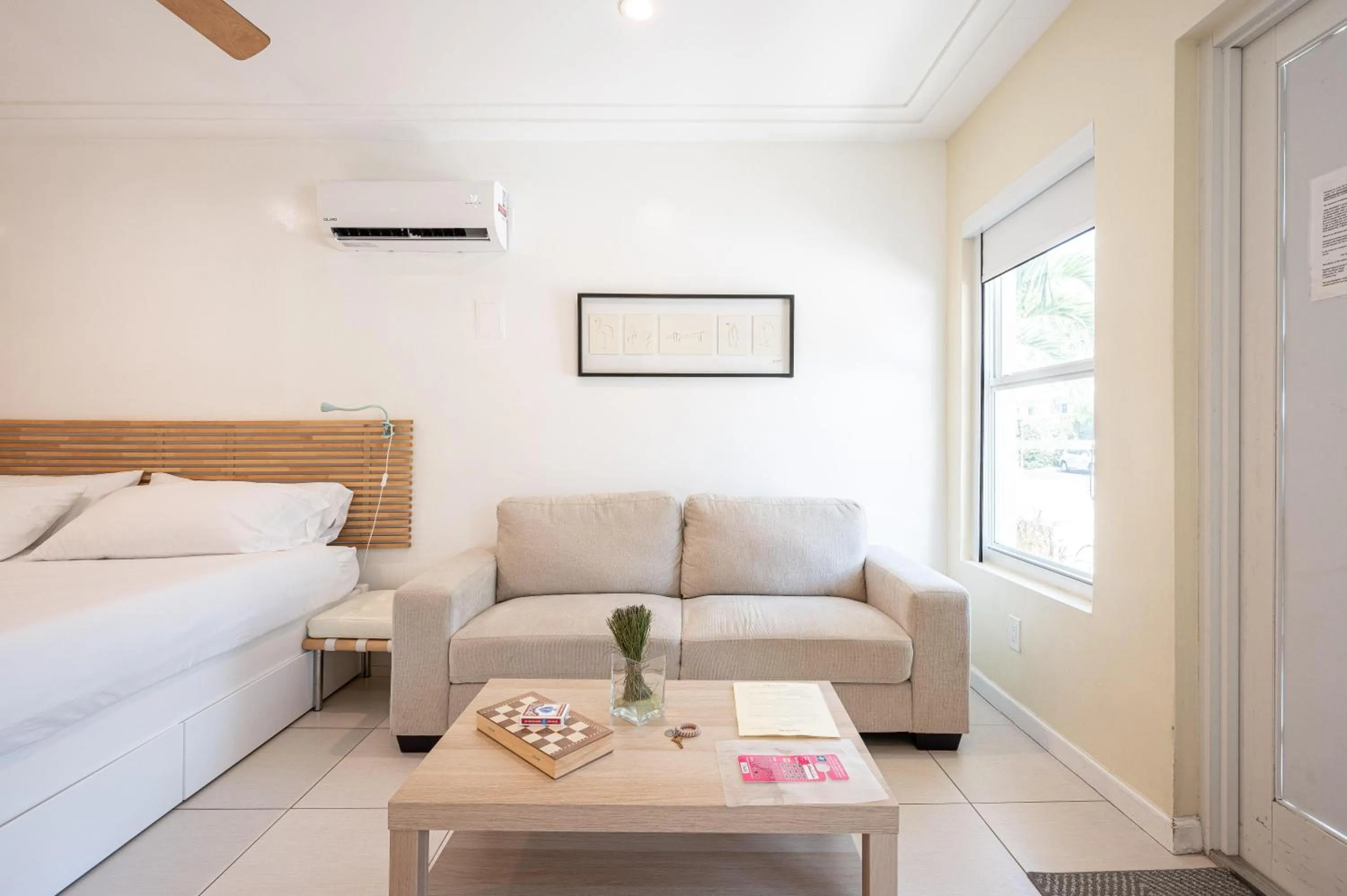 Bed in Casa Del Mar Master