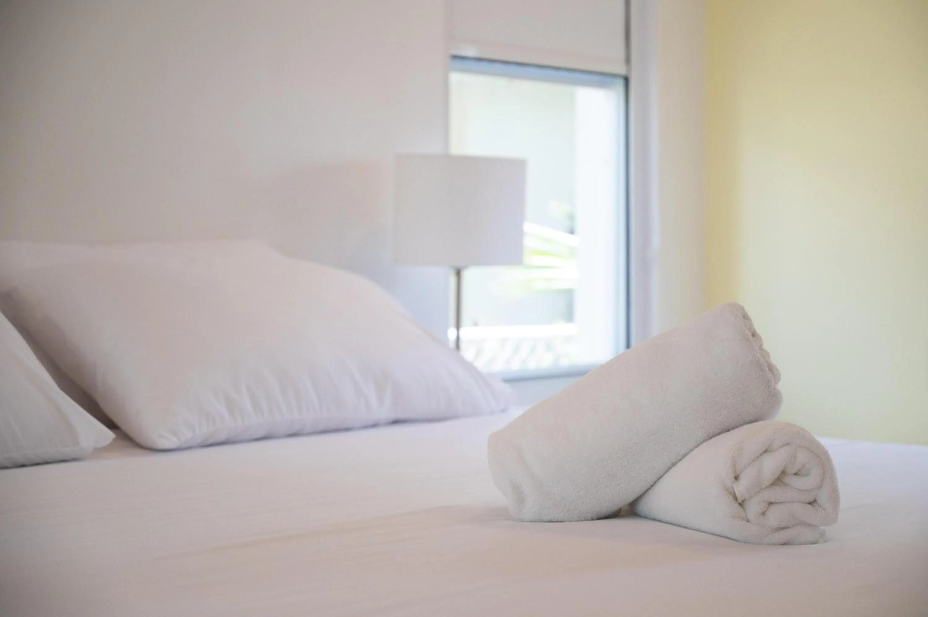 Bed in Casa Del Mar Master