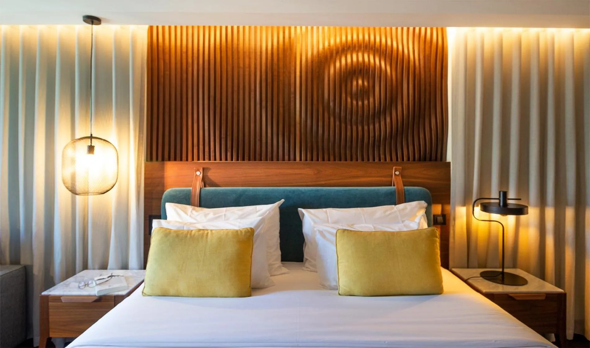 Bed in Pousada do Porto - Rua das Flores