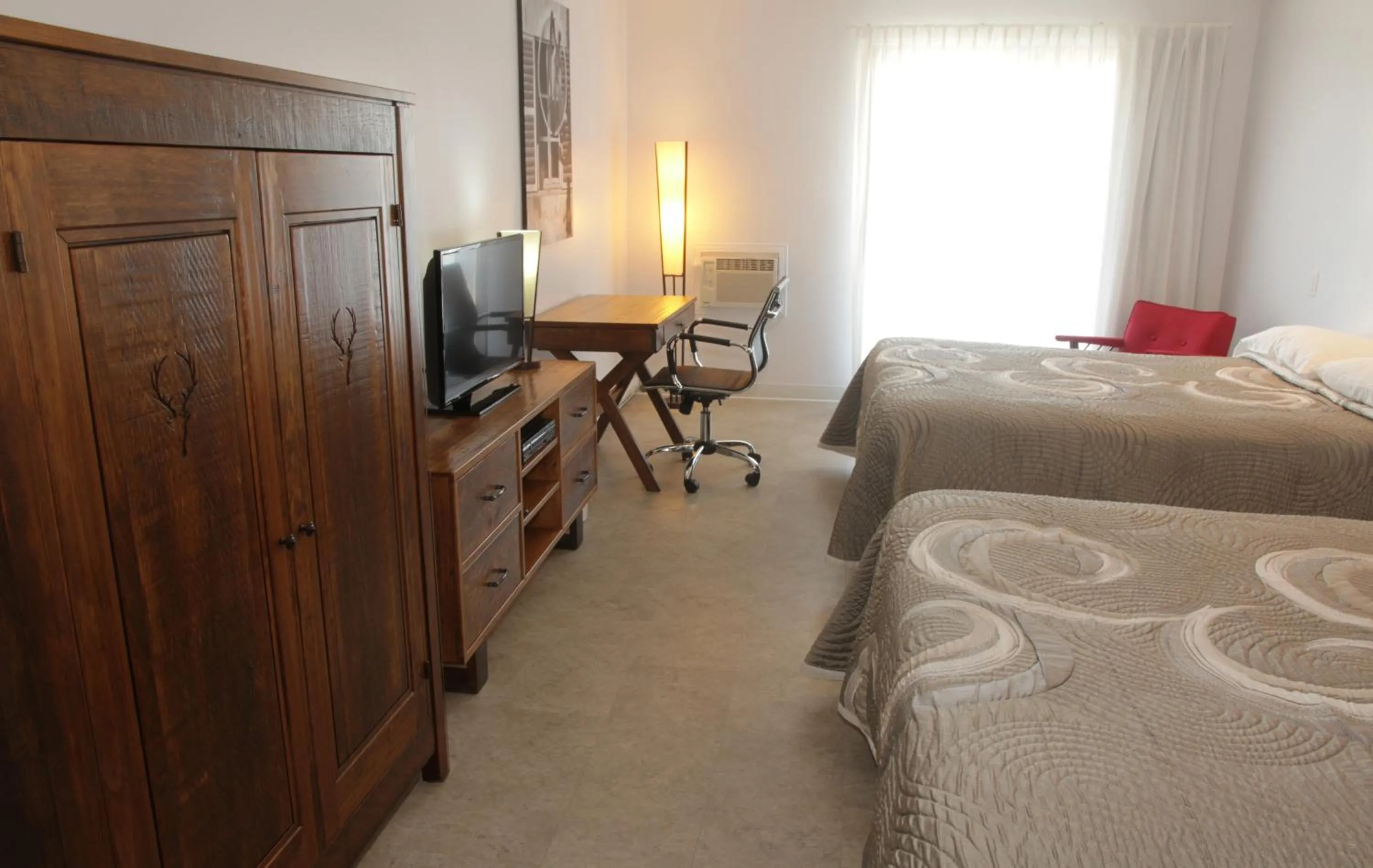 Photo of the whole room, Bed in Motel Le Martinet