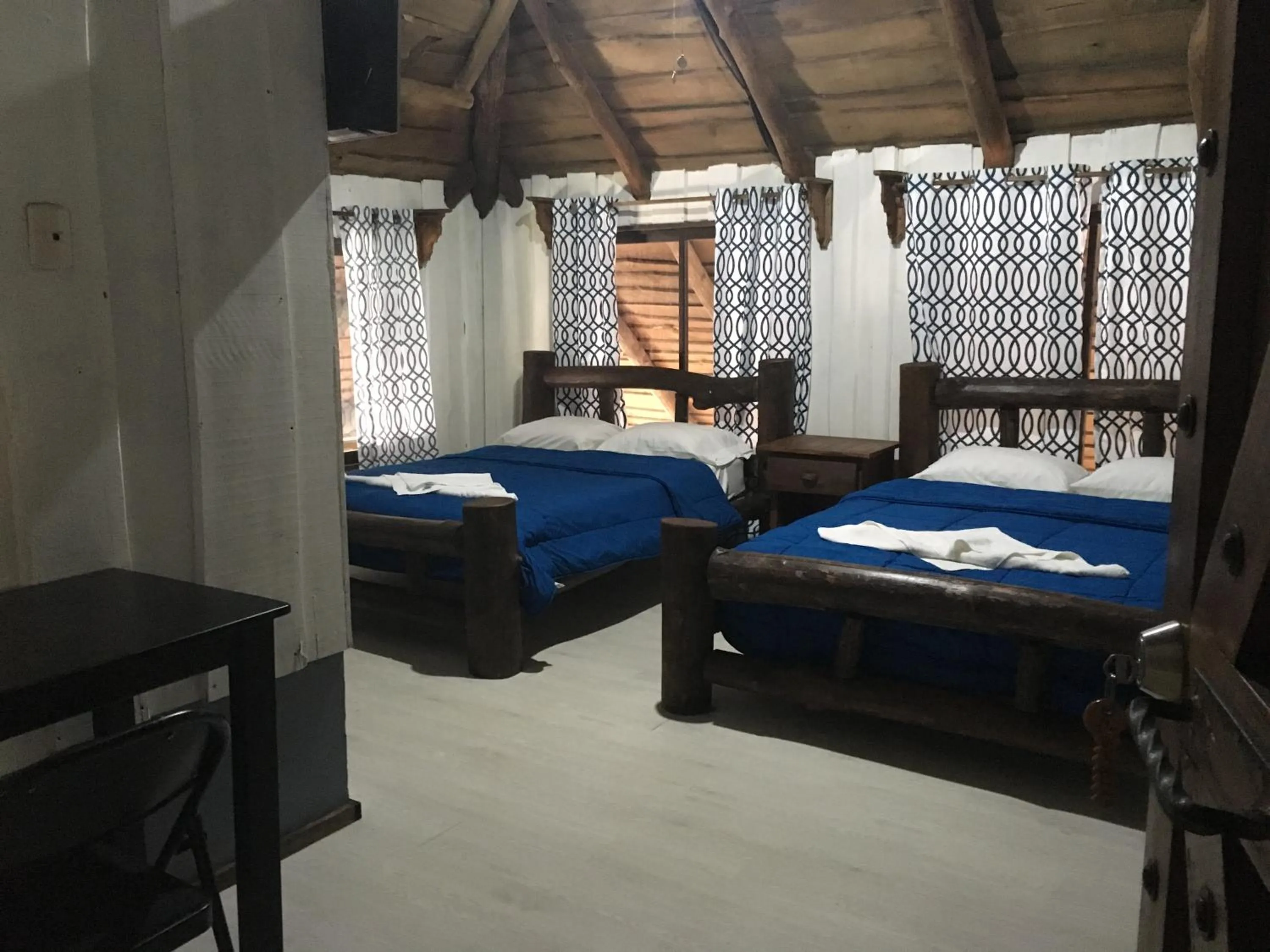 Photo of the whole room, Bed in Hotel Samsara