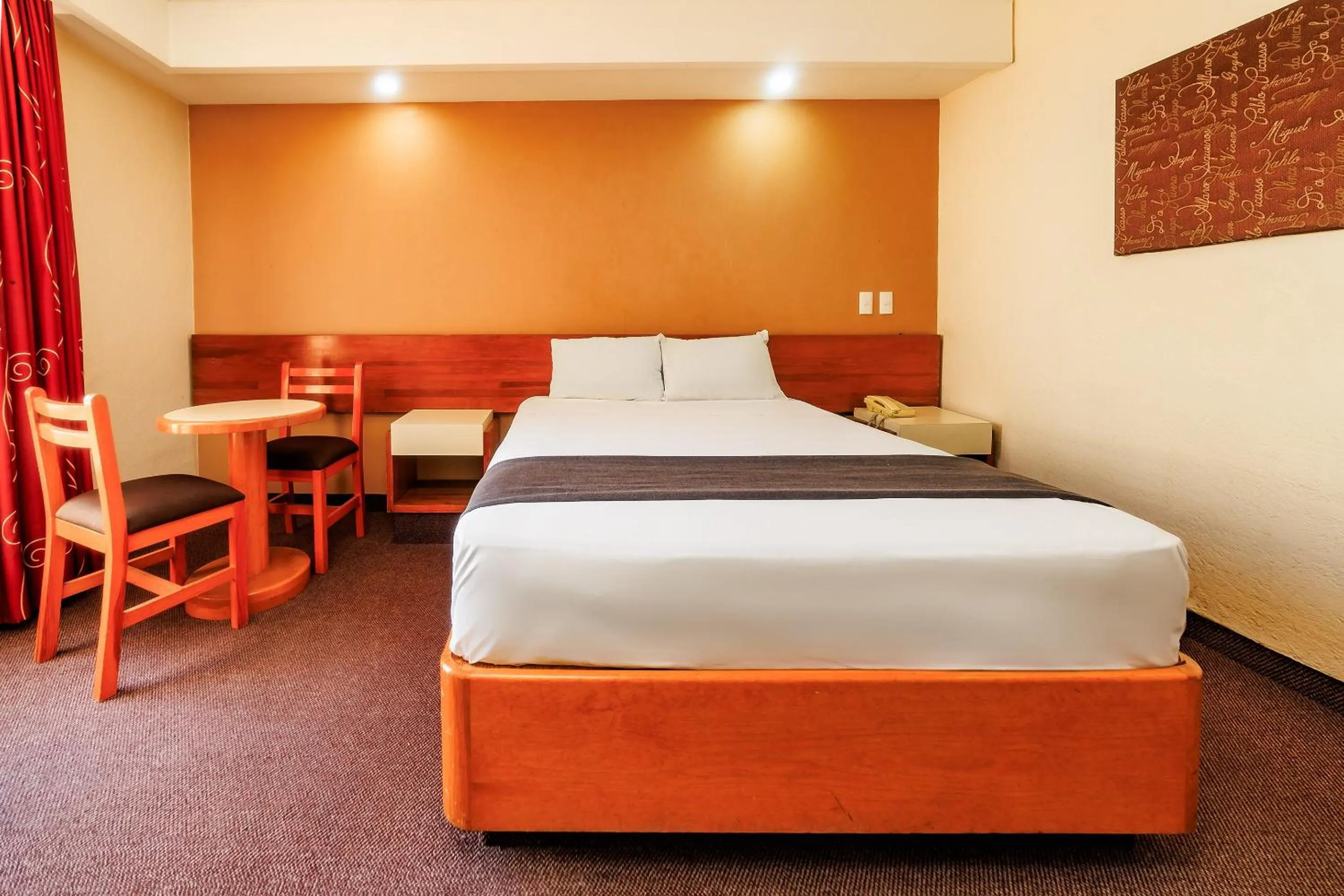 Bedroom, Bed in OYO Hotel Hidalgo