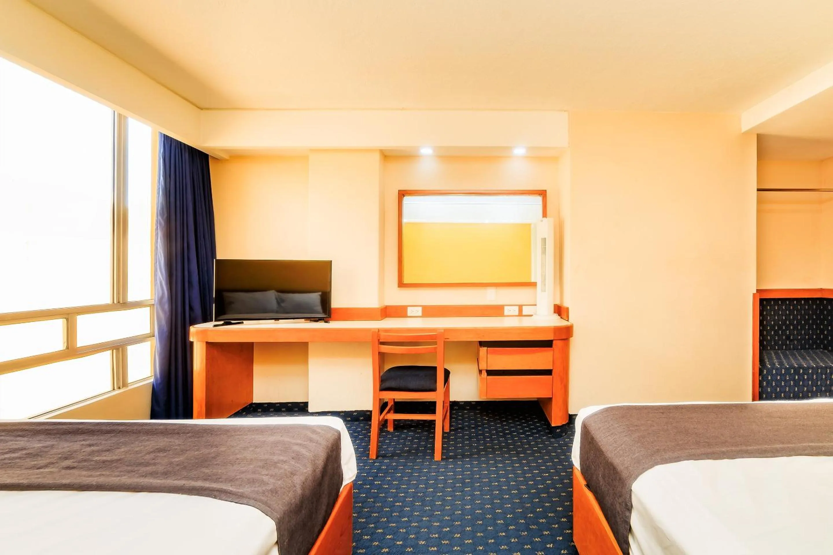 Bedroom, Bed in OYO Hotel Hidalgo