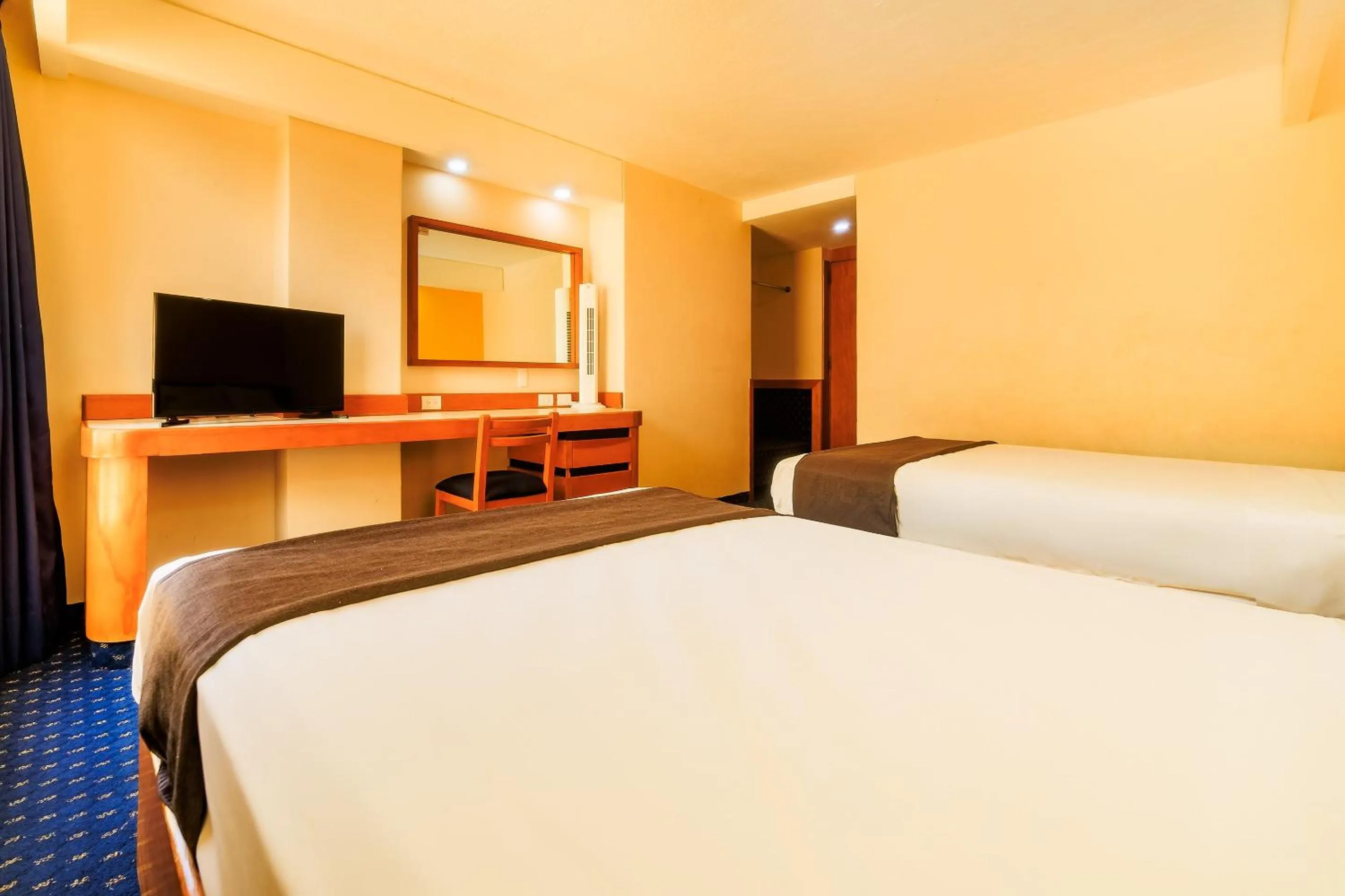 Bedroom, Bed in OYO Hotel Hidalgo