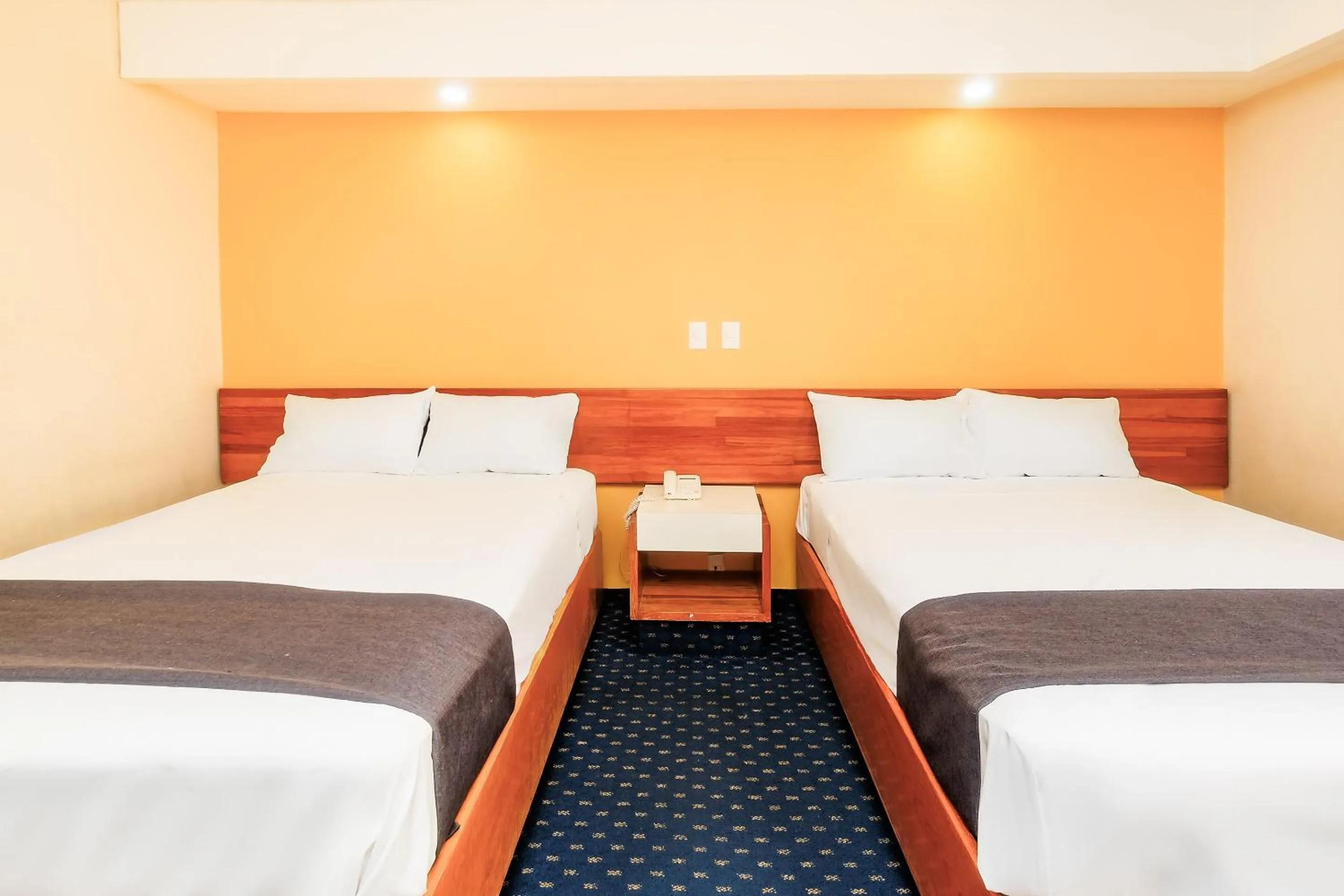 Bedroom, Bed in OYO Hotel Hidalgo