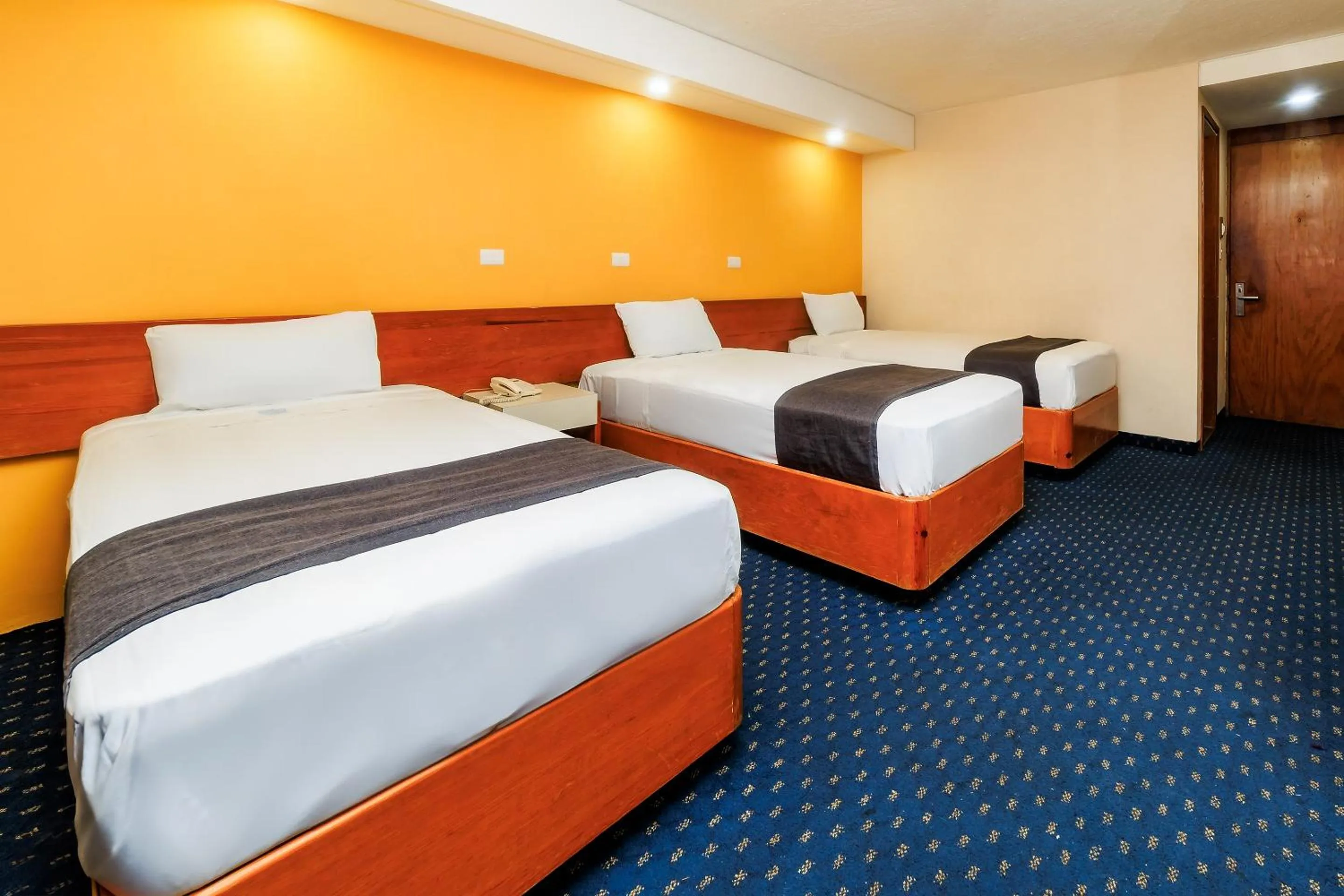 Bedroom, Bed in OYO Hotel Hidalgo