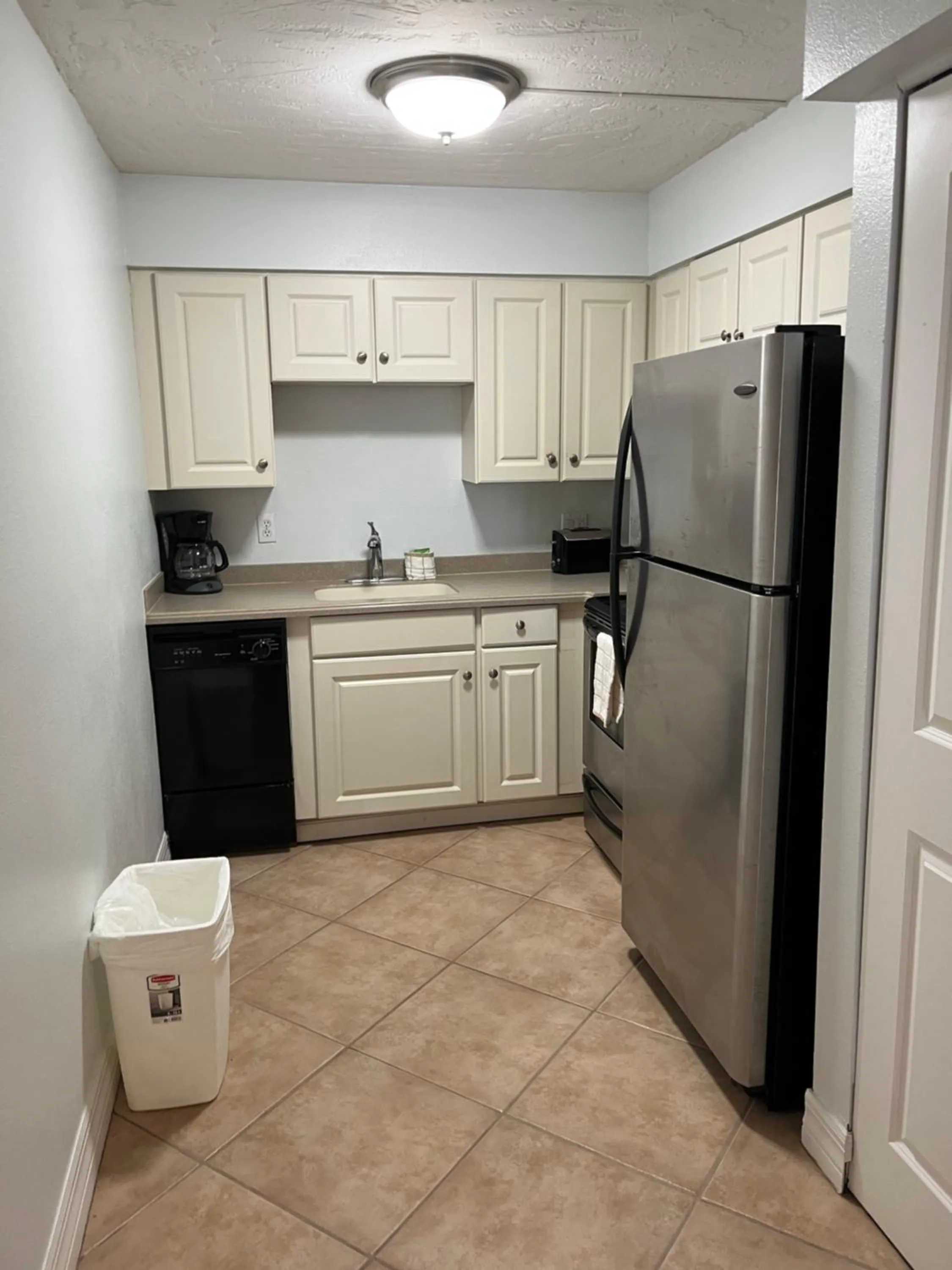 Alamanda Villas on Holmes Beach