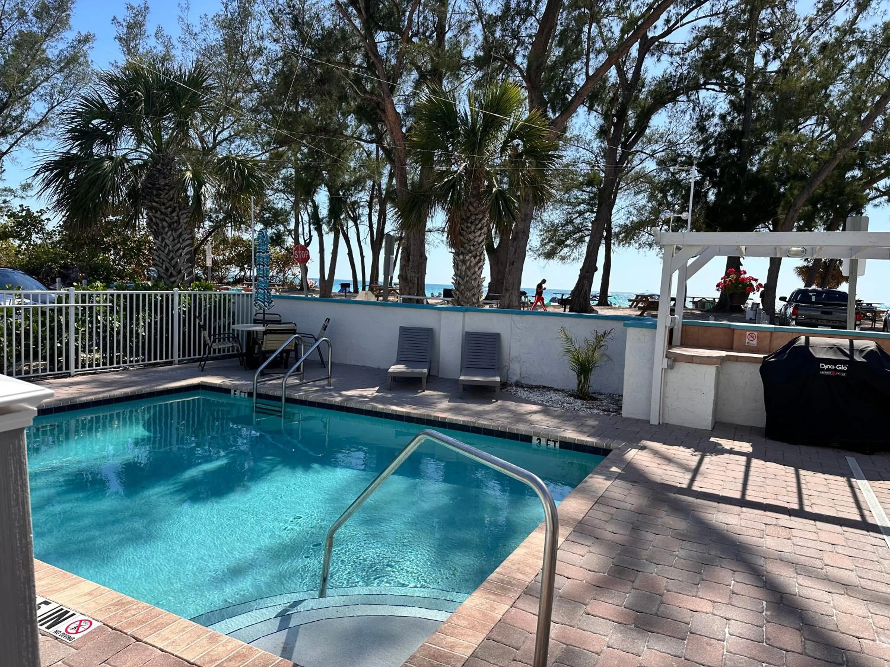 Natural landscape in Alamanda Villas on Holmes Beach