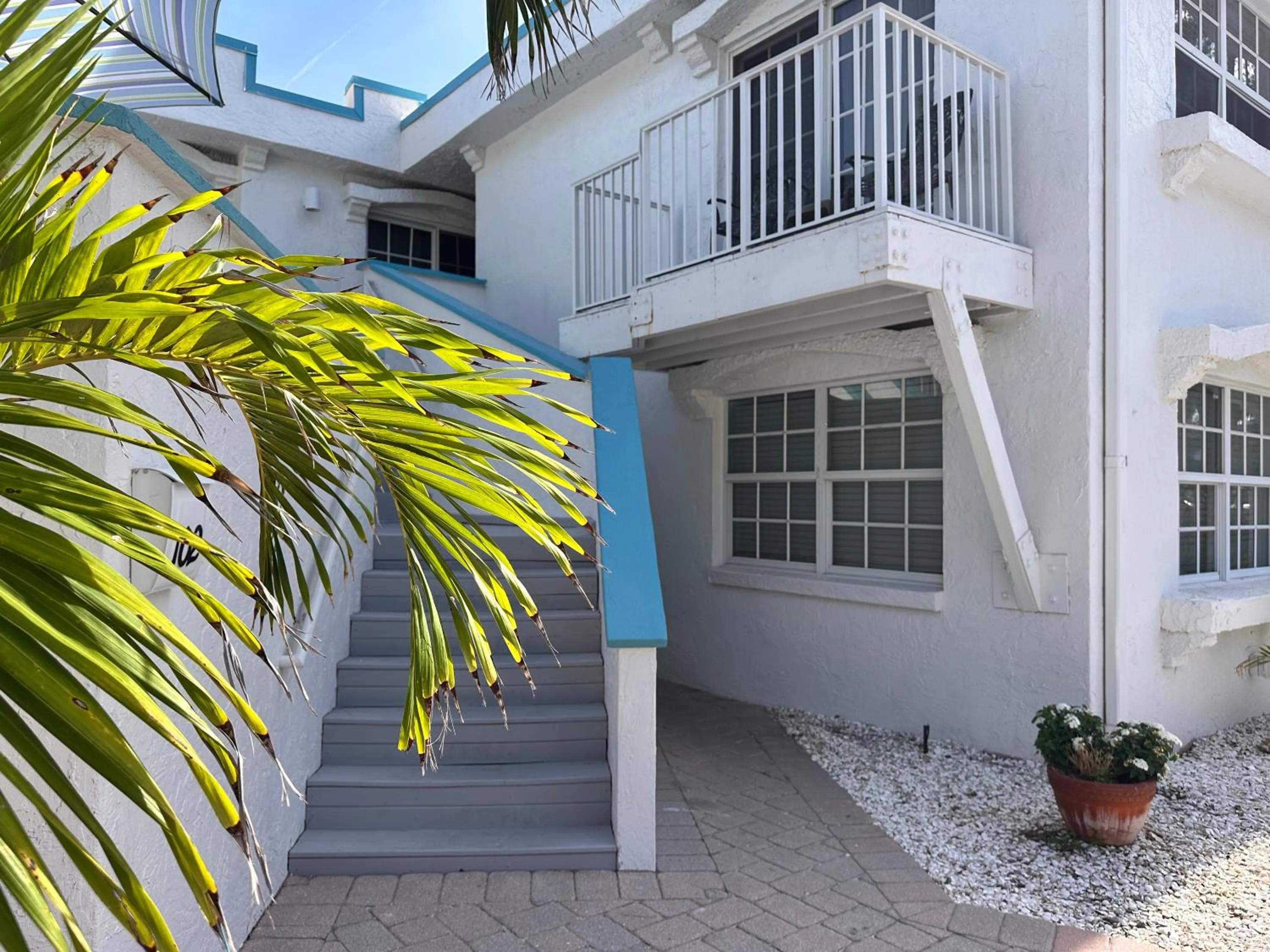 Property building in Alamanda Villas on Holmes Beach