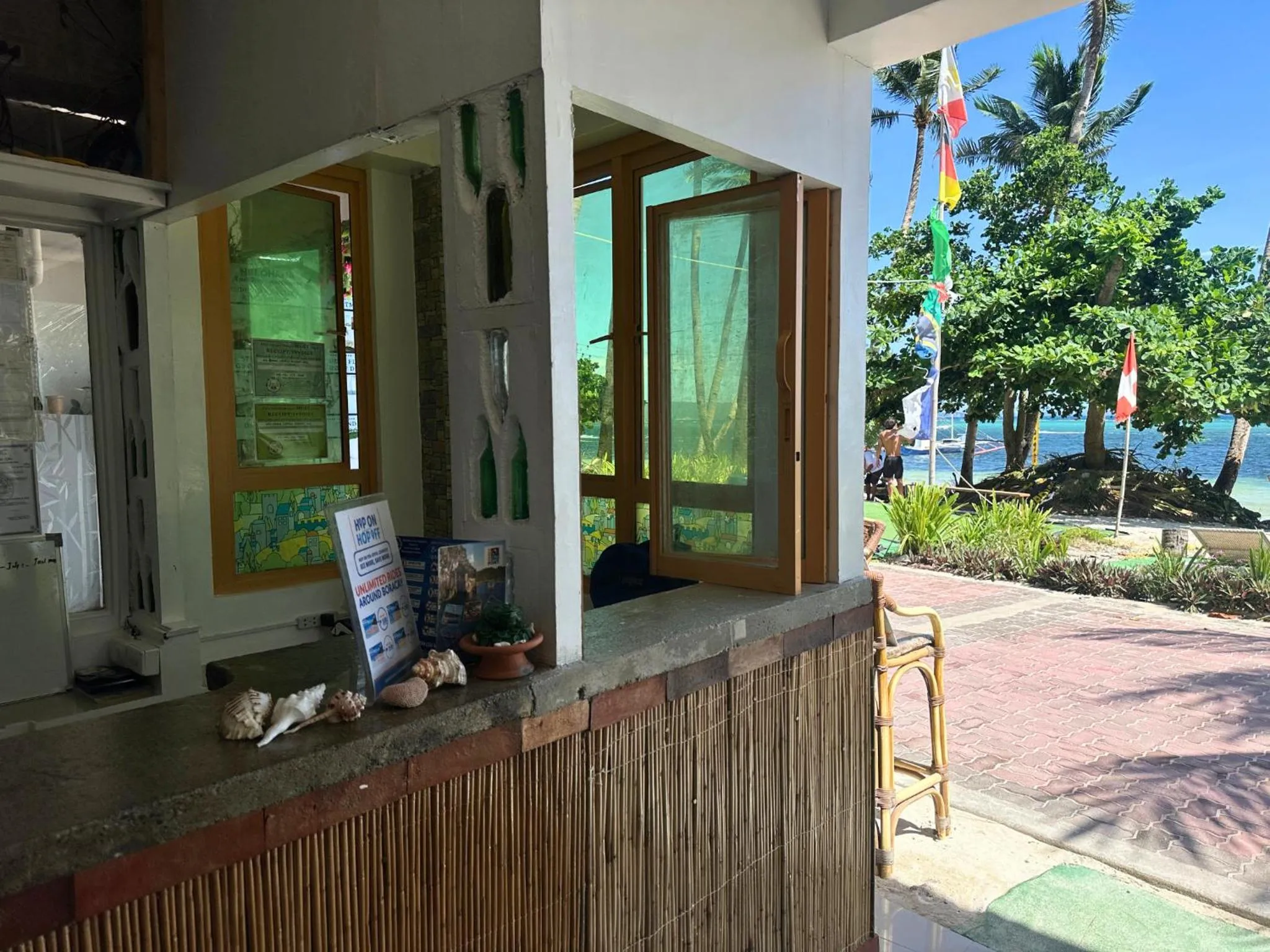 Property building in Niu Ohana East Bay Apartments