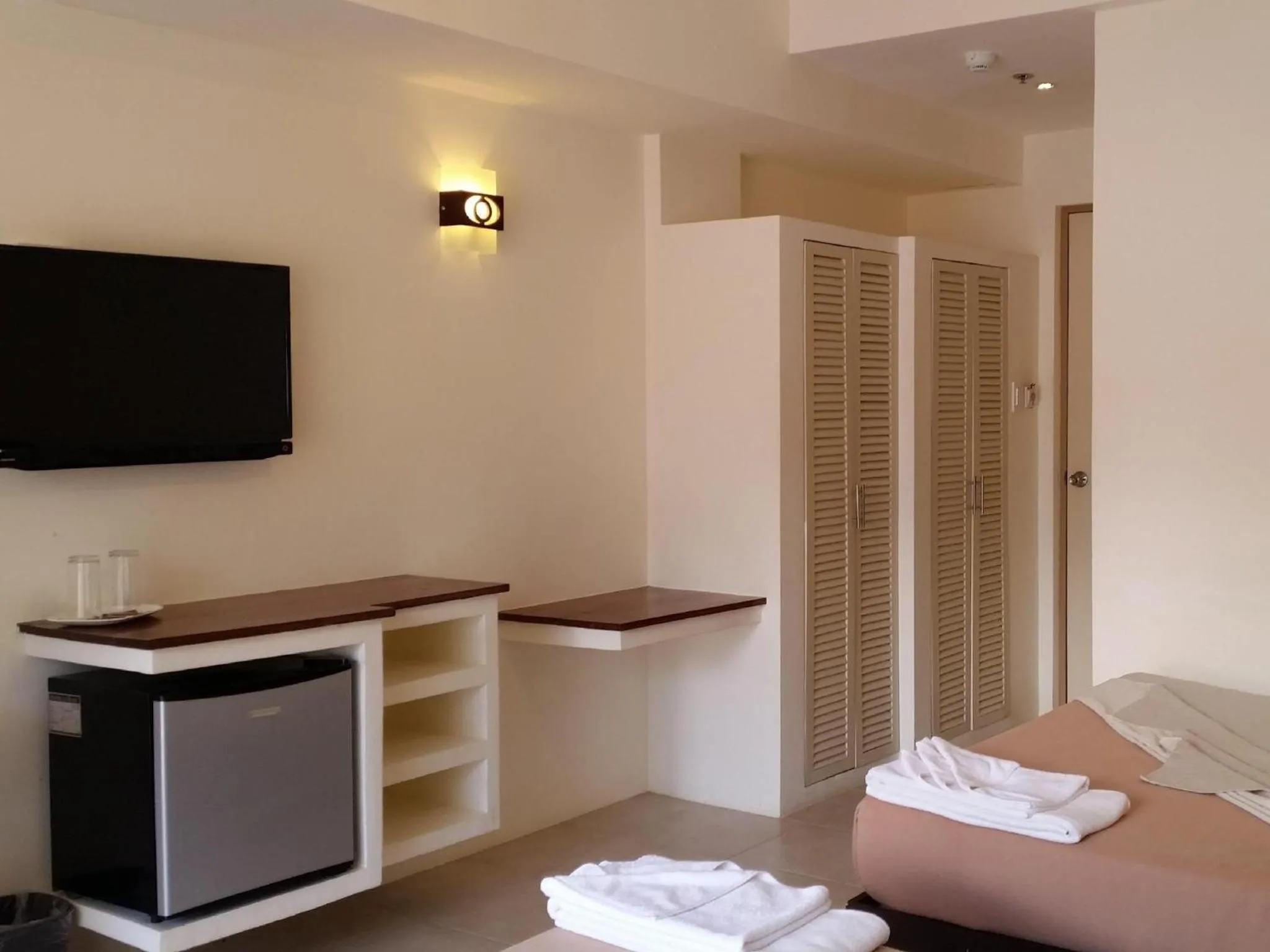 Bedroom, Bed in Signature Boracay South Beach