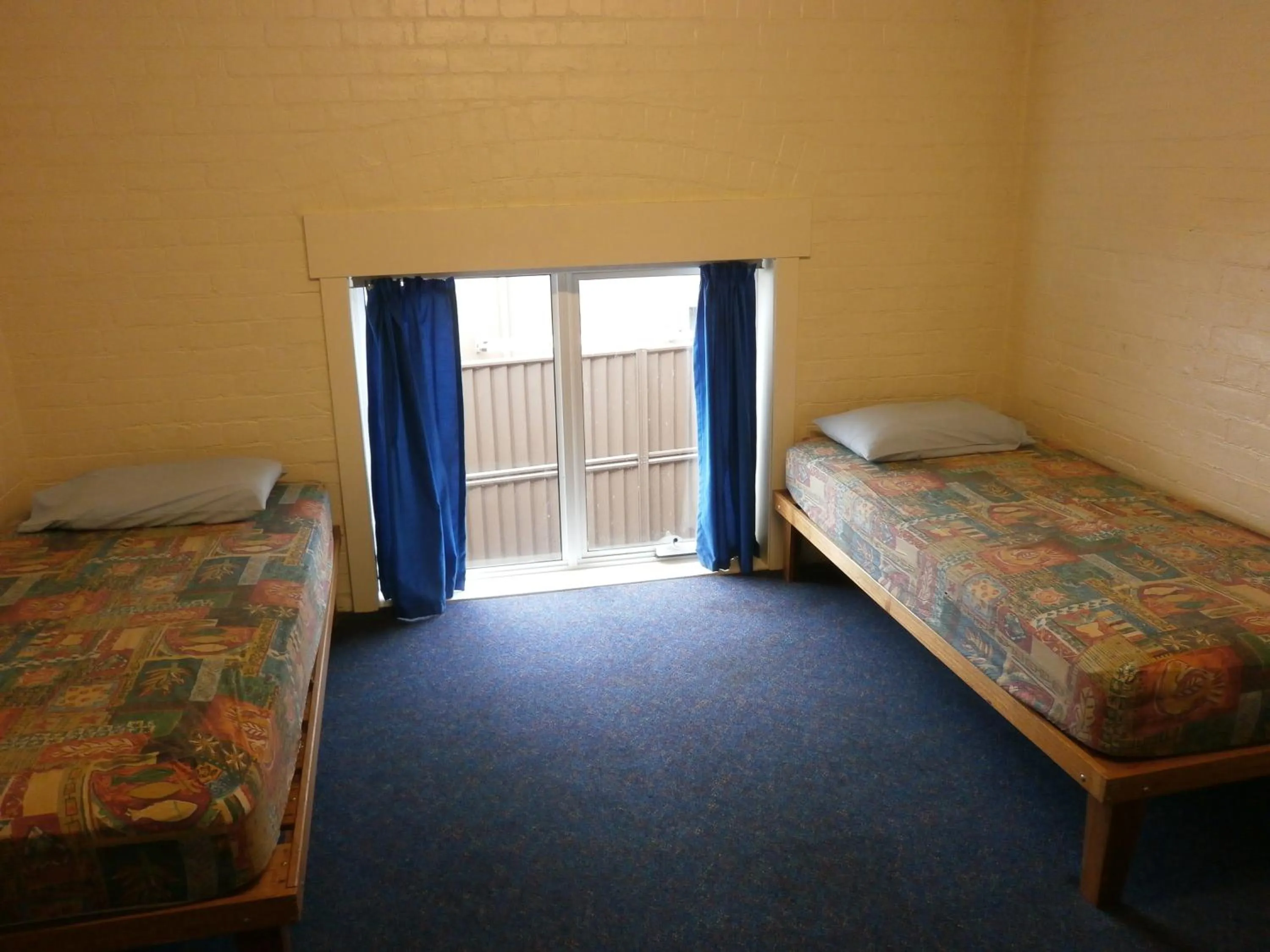 Bedroom in Launceston Backpackers