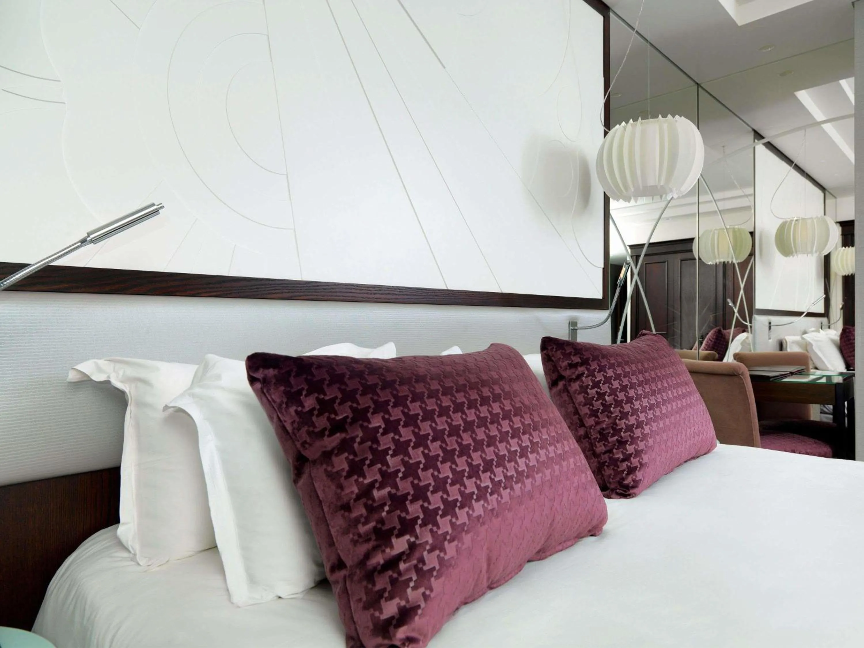 Bedroom, Bed in Sofitel Beirut Le Gabriel