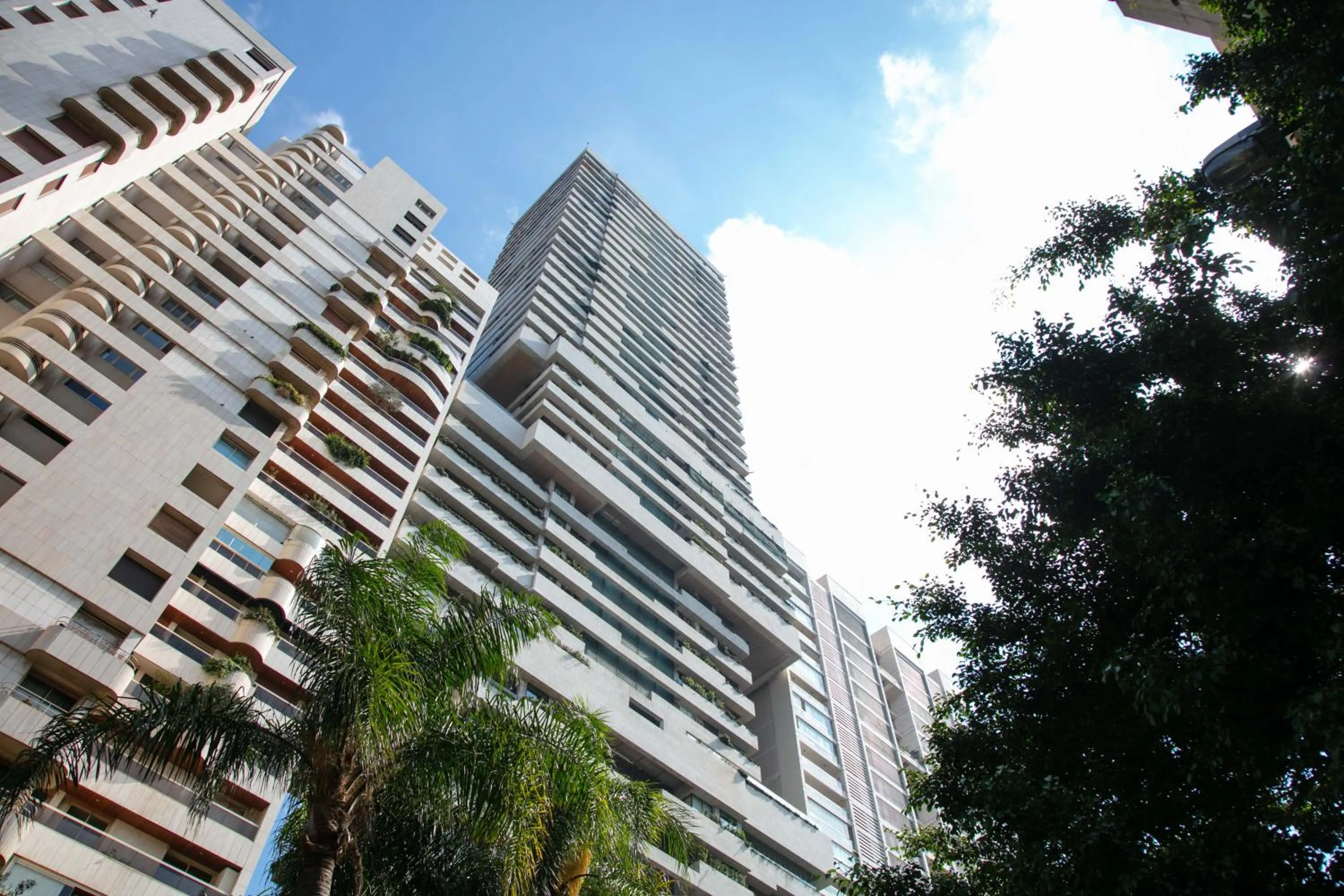 Neighbourhood in Sofitel Beirut Le Gabriel