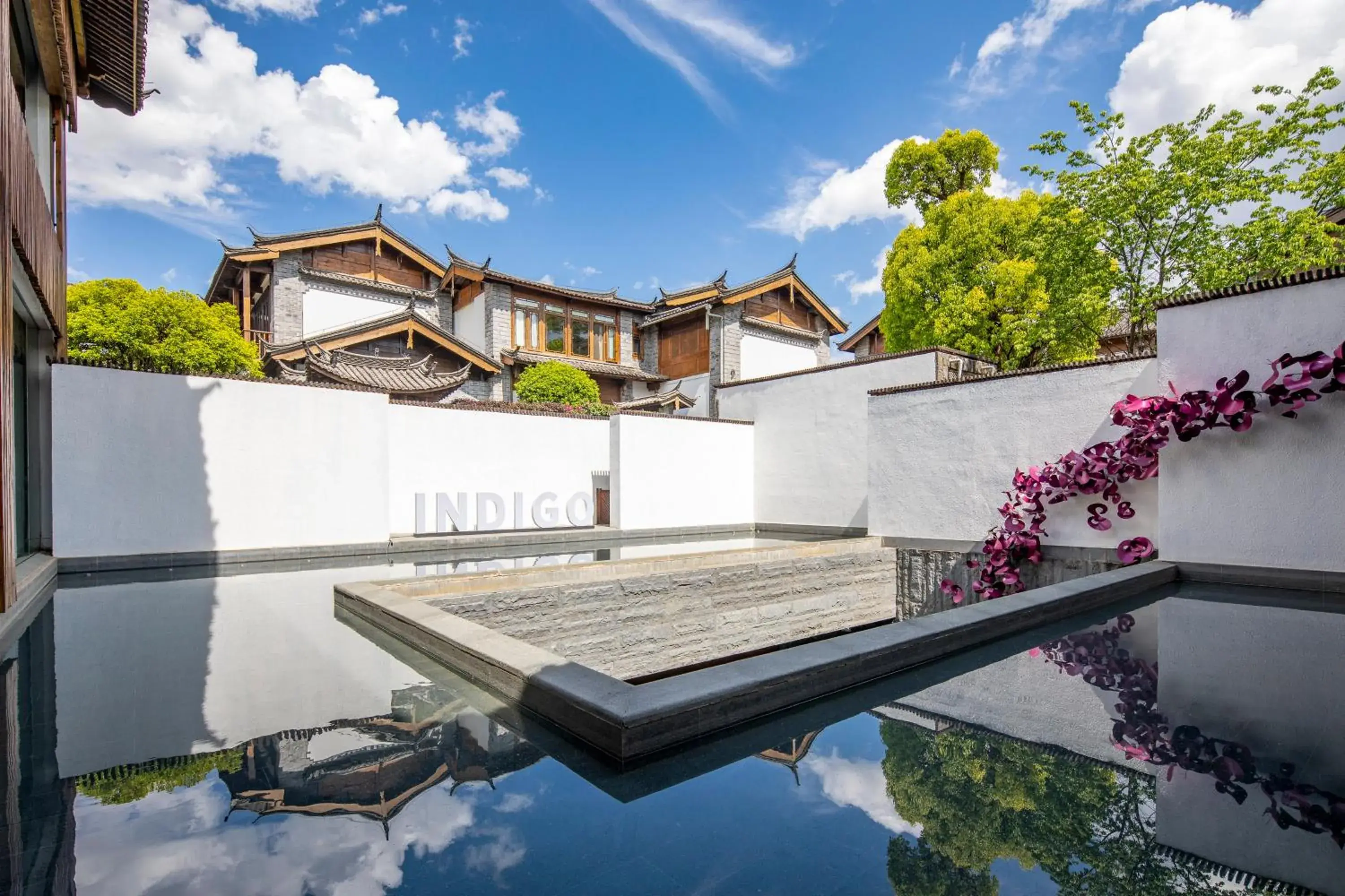 Property building in Hotel Indigo Lijiang Ancient Town by IHG Property building in Hotel Indigo Lijiang Ancient Town by IHG