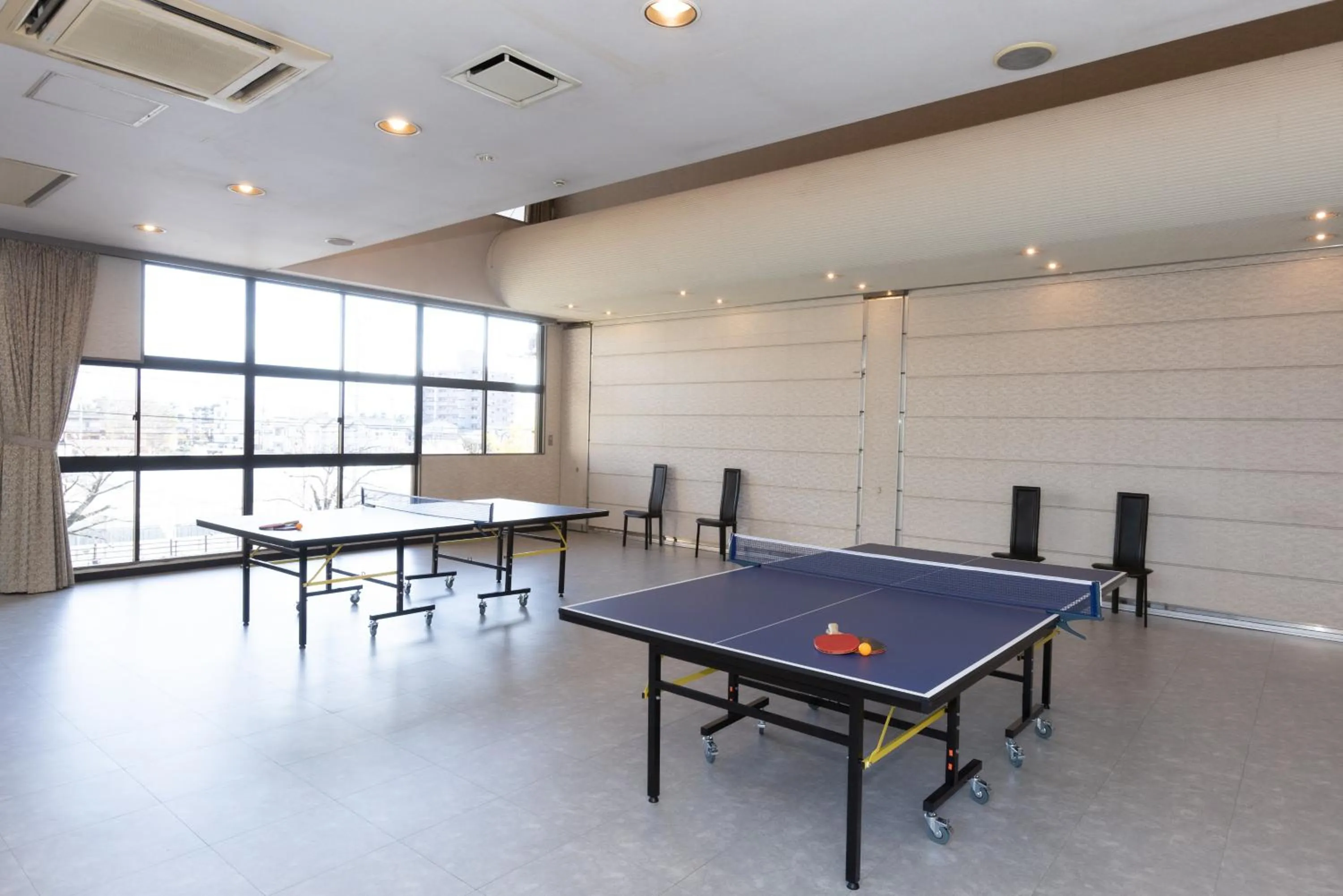 Table tennis in Hotel Kimiyoshi