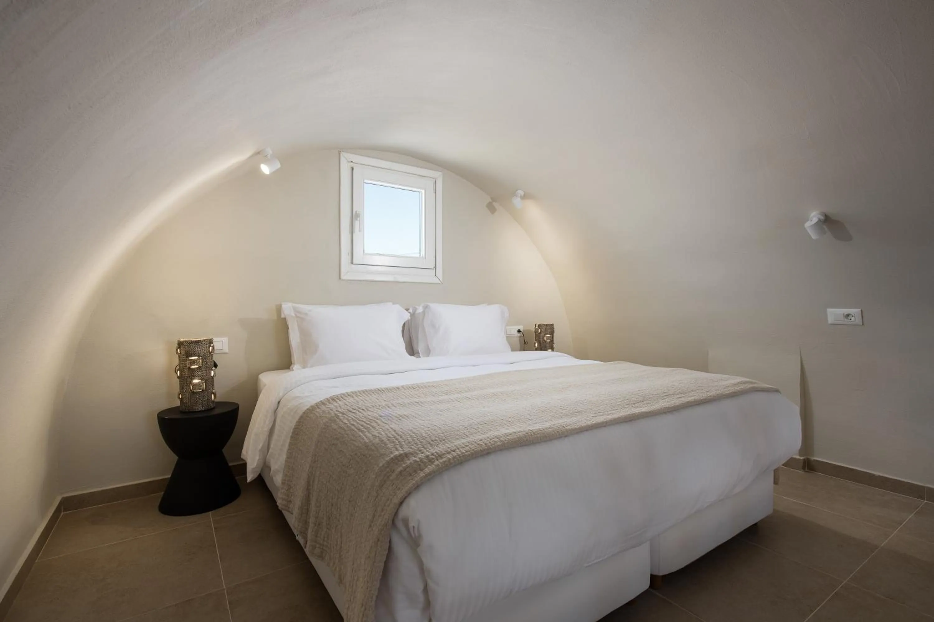 Bed in The Noverian Bios Santorini